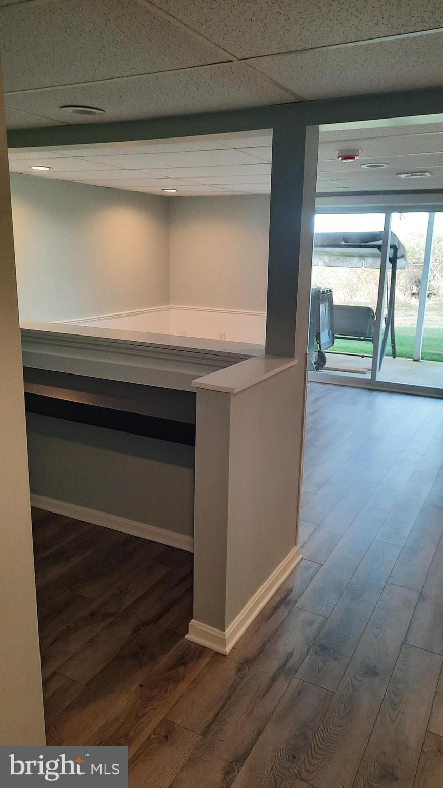 COLONIAL VIEW - Residential Lease