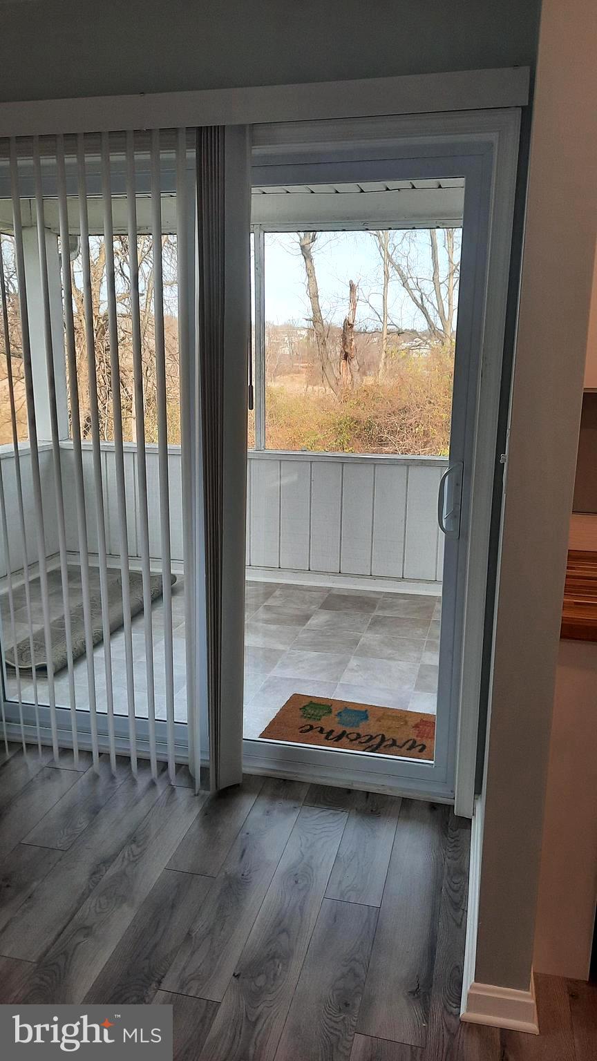 COLONIAL VIEW - Residential Lease