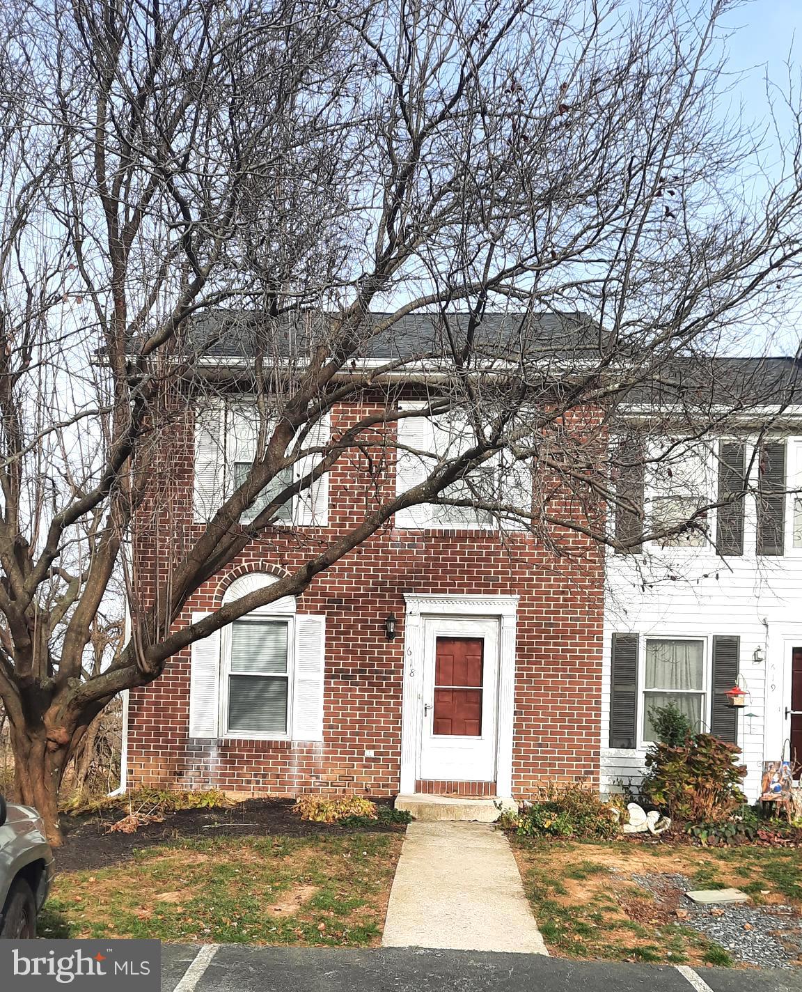 COLONIAL VIEW - Residential Lease