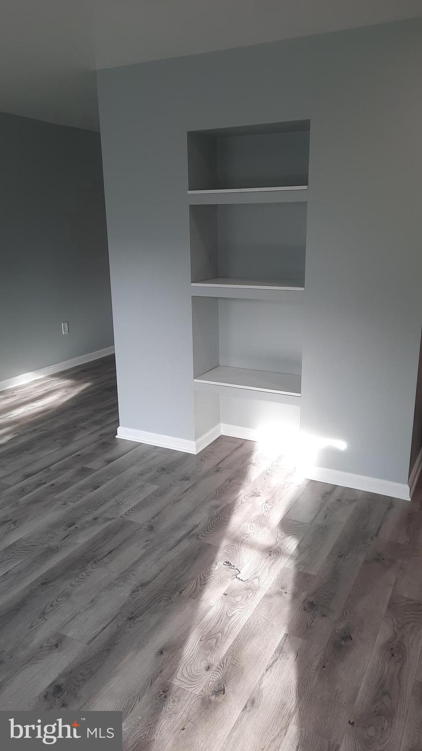 COLONIAL VIEW - Residential Lease