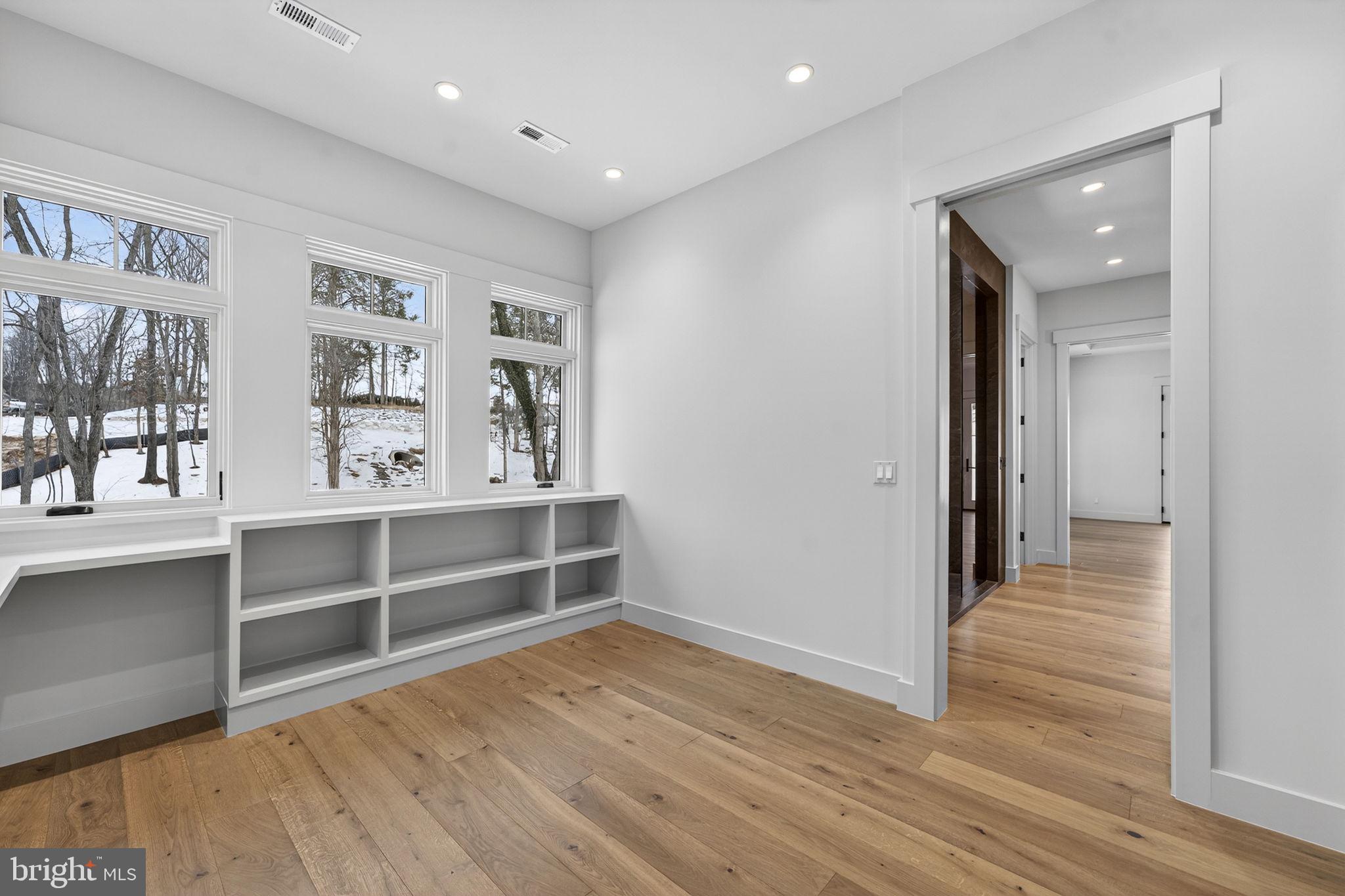 RESIDENCES AT SALAMANDER - Residential