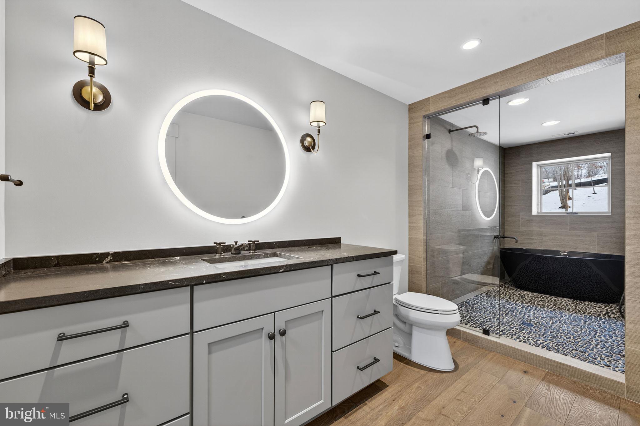 RESIDENCES AT SALAMANDER - Residential