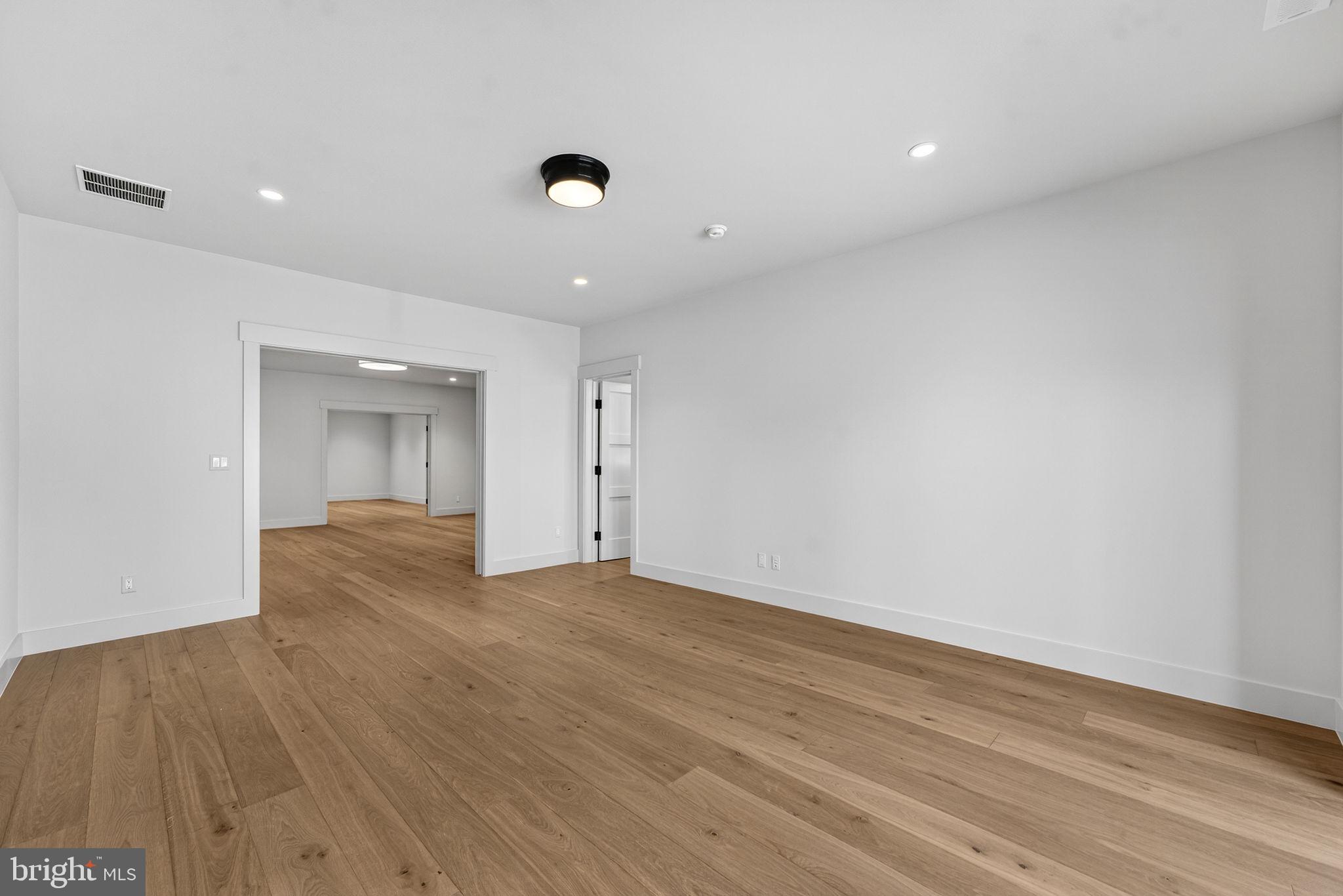 RESIDENCES AT SALAMANDER - Residential