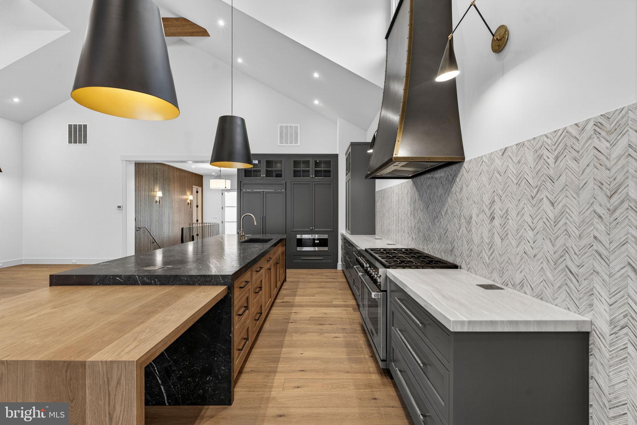 RESIDENCES AT SALAMANDER - Residential