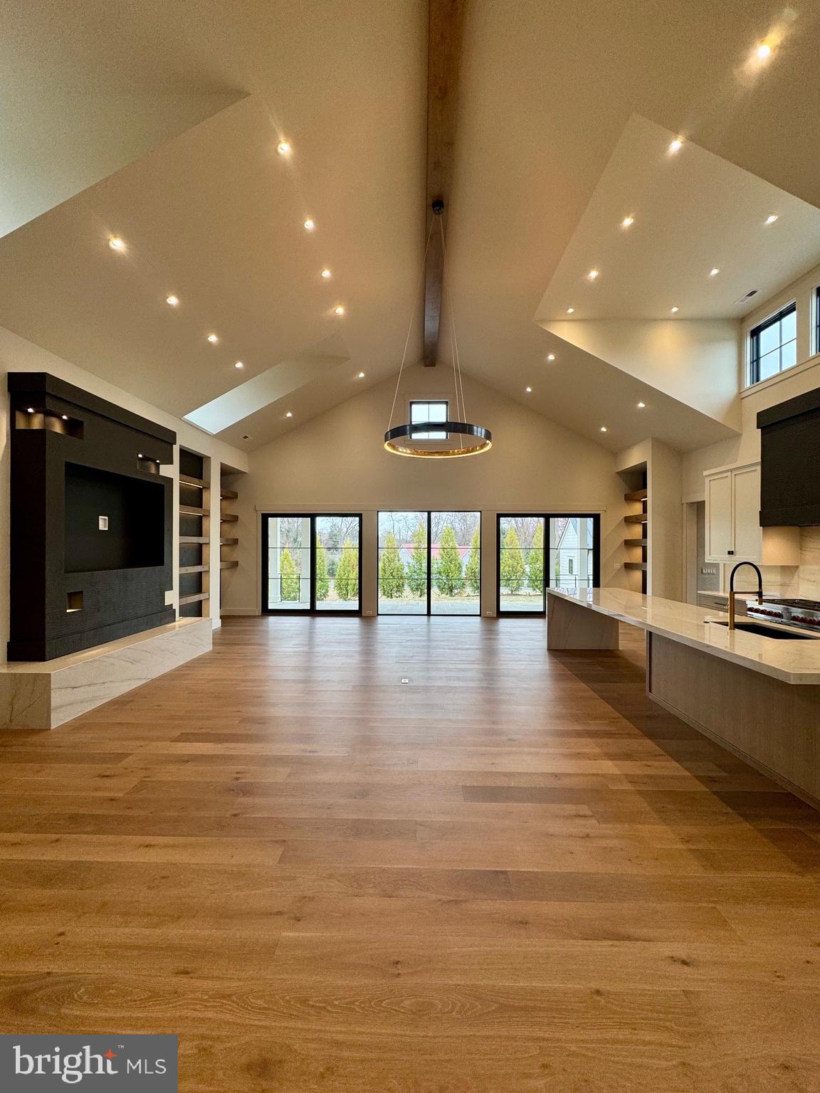 RESIDENCES AT SALAMANDER - Residential