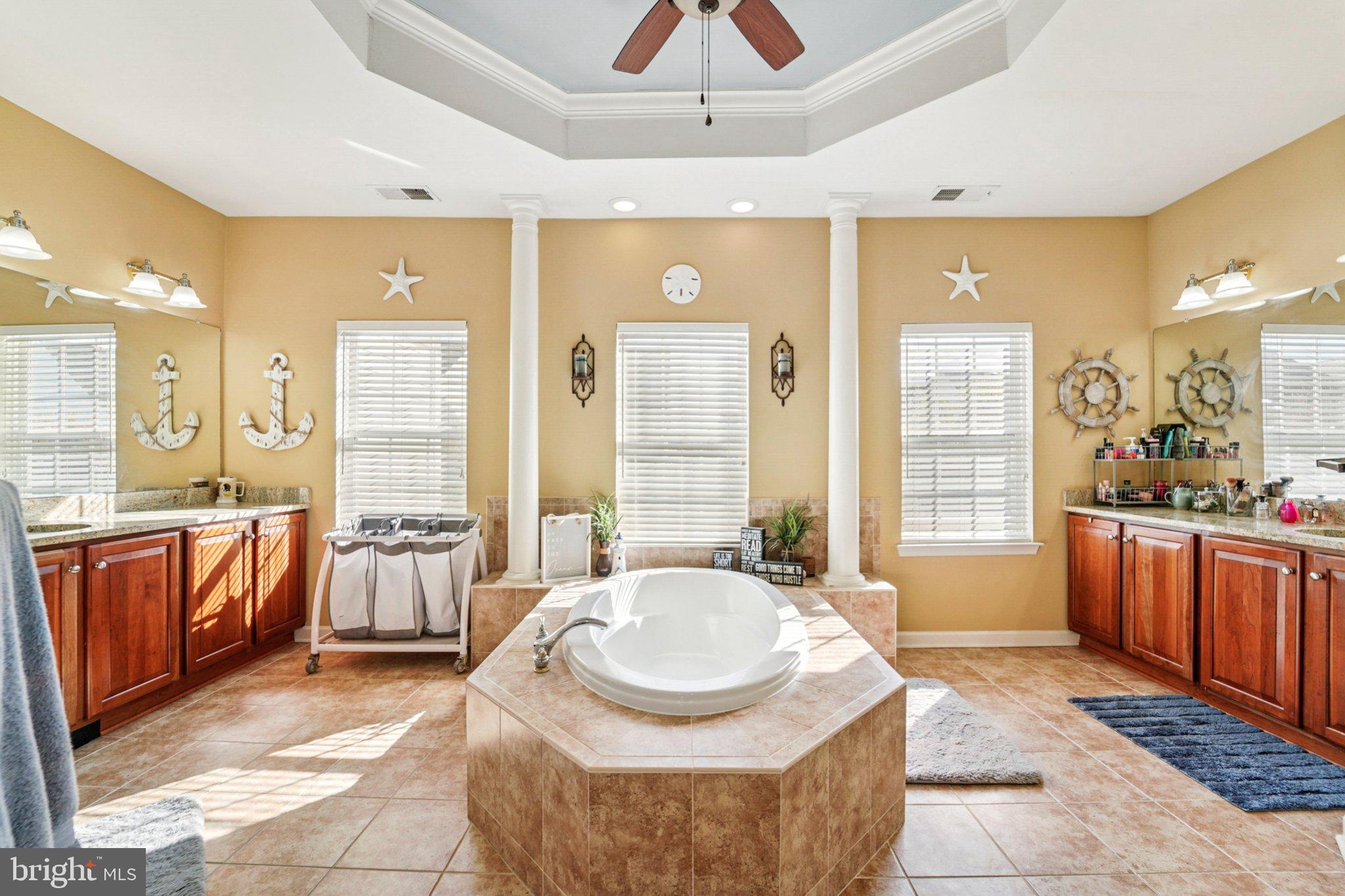 VILLAGES OF URBANA - Residential