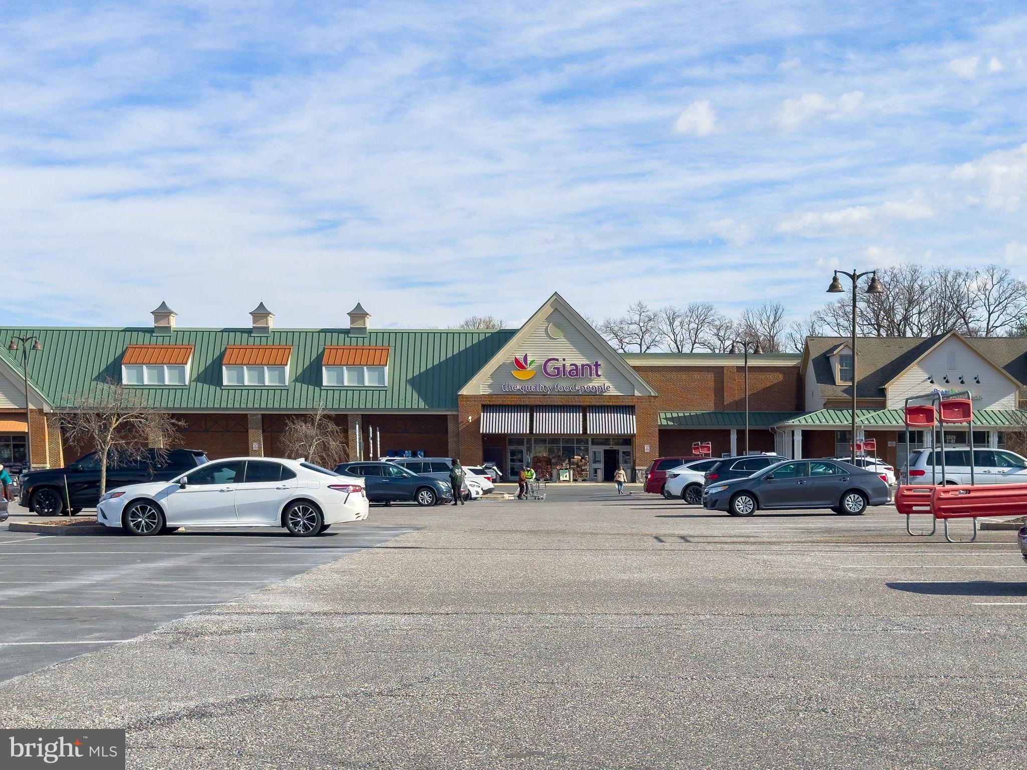 3908 SHAWFIELD LANE