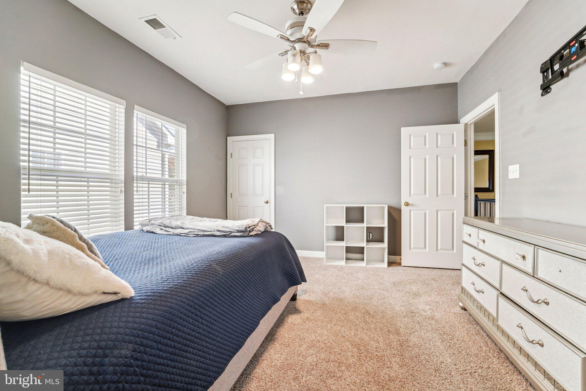 VILLAGES OF URBANA - Residential