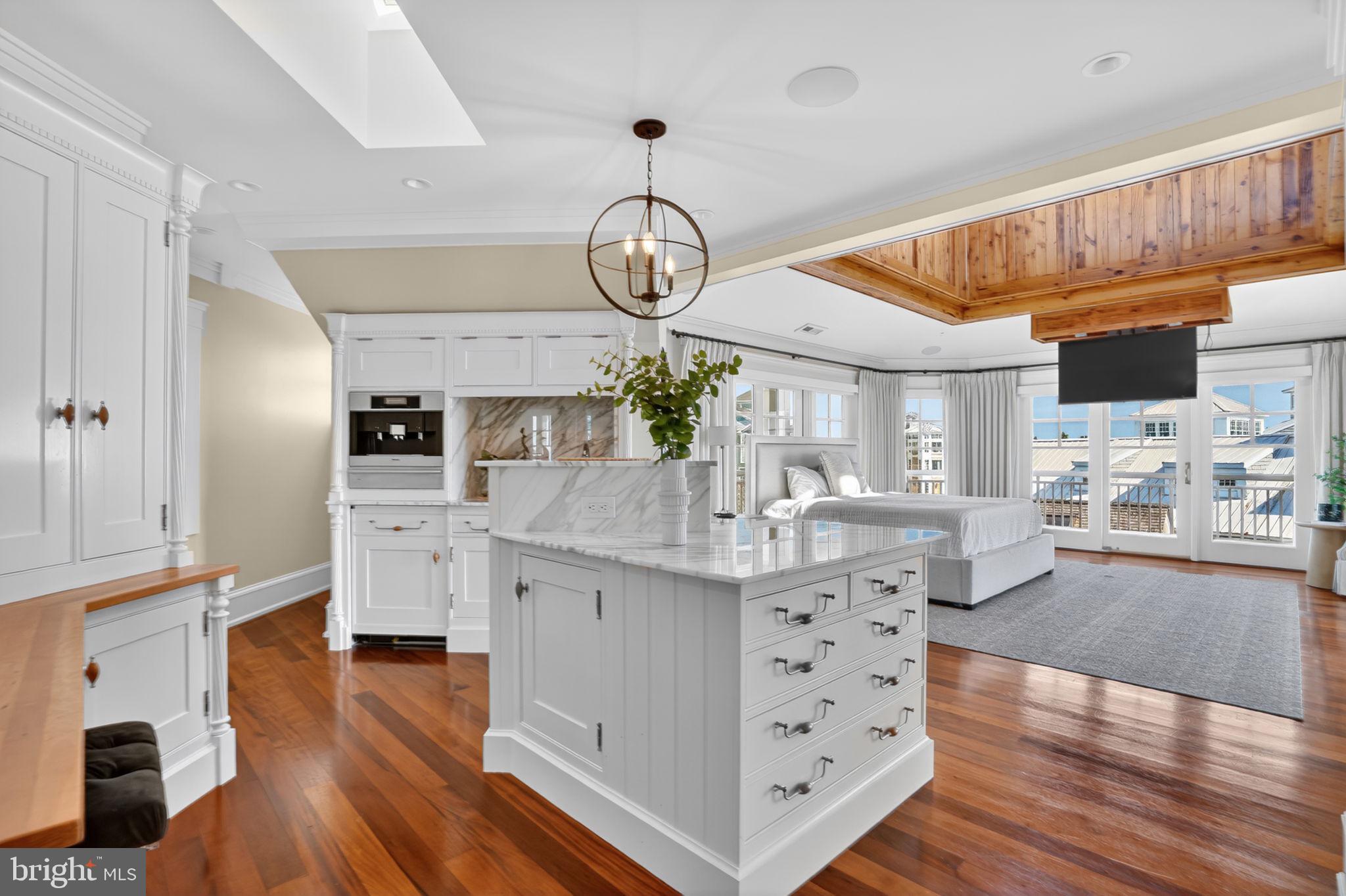 SEAPOINTE - Residential