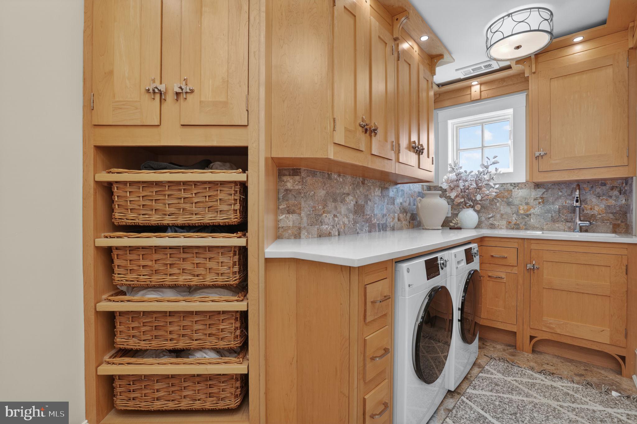 SEAPOINTE - Residential