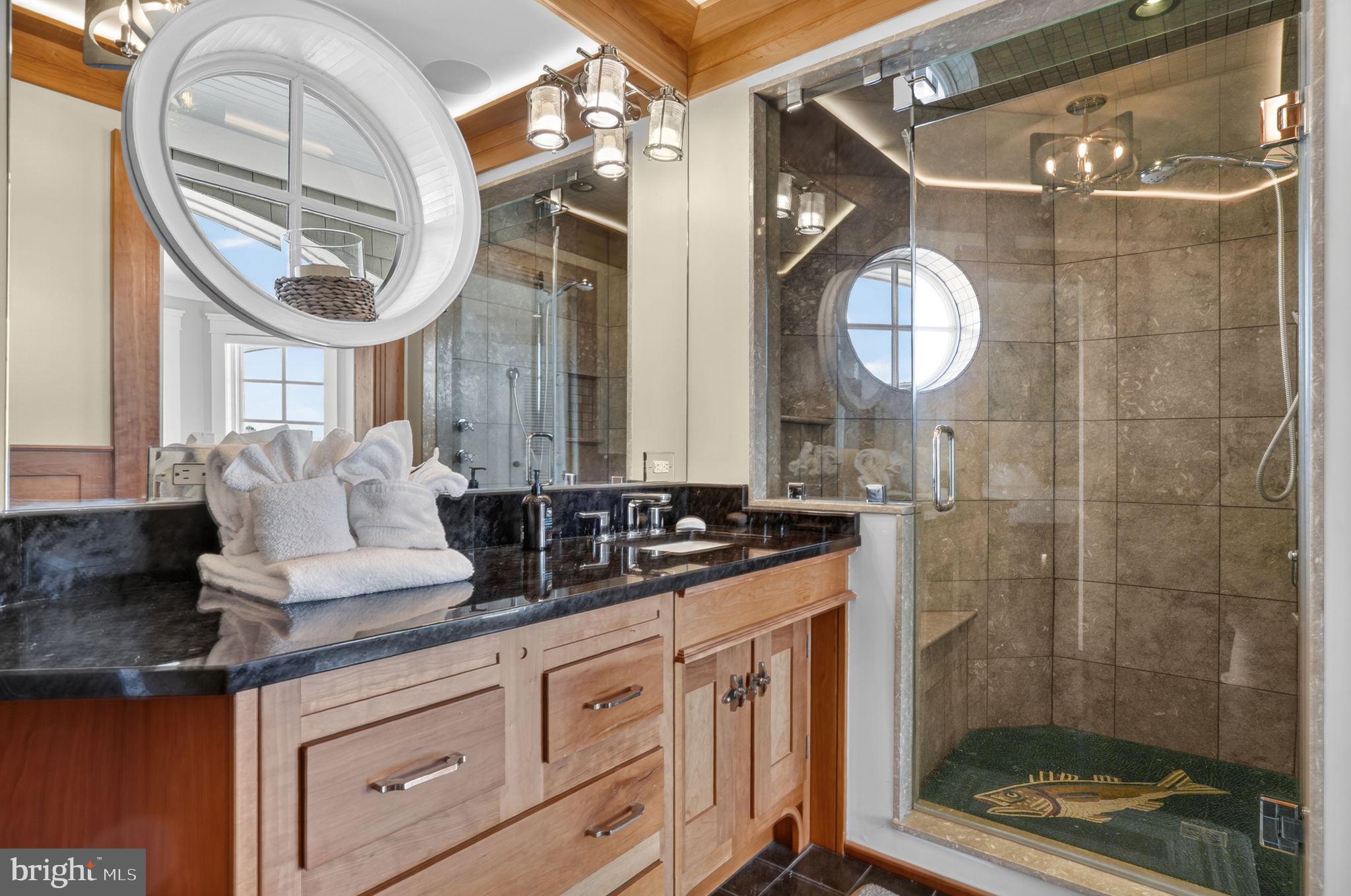 SEAPOINTE - Residential