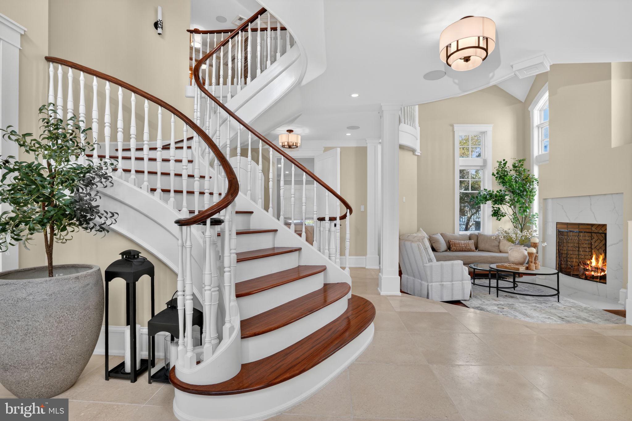 SEAPOINTE - Residential