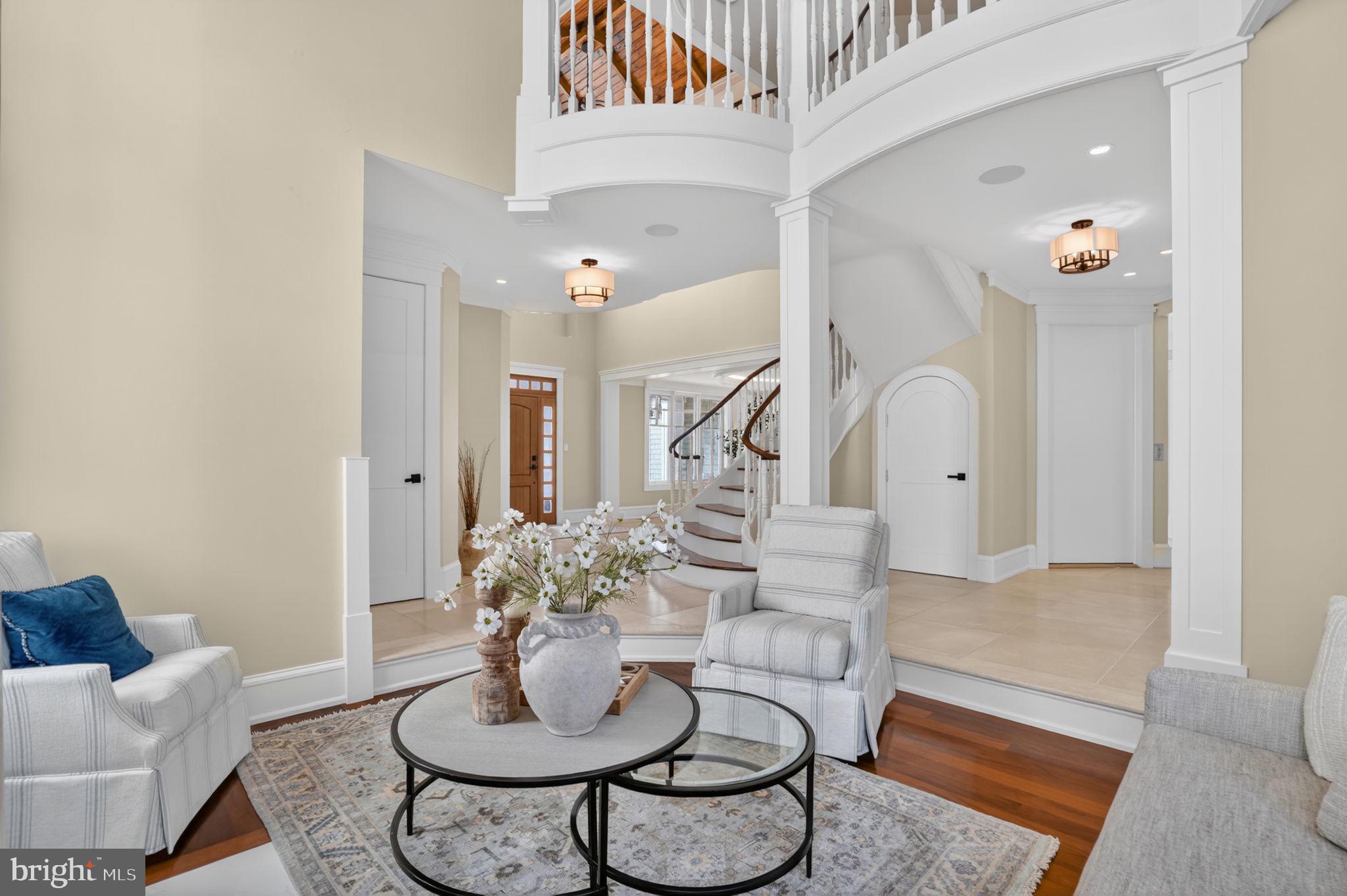 SEAPOINTE - Residential