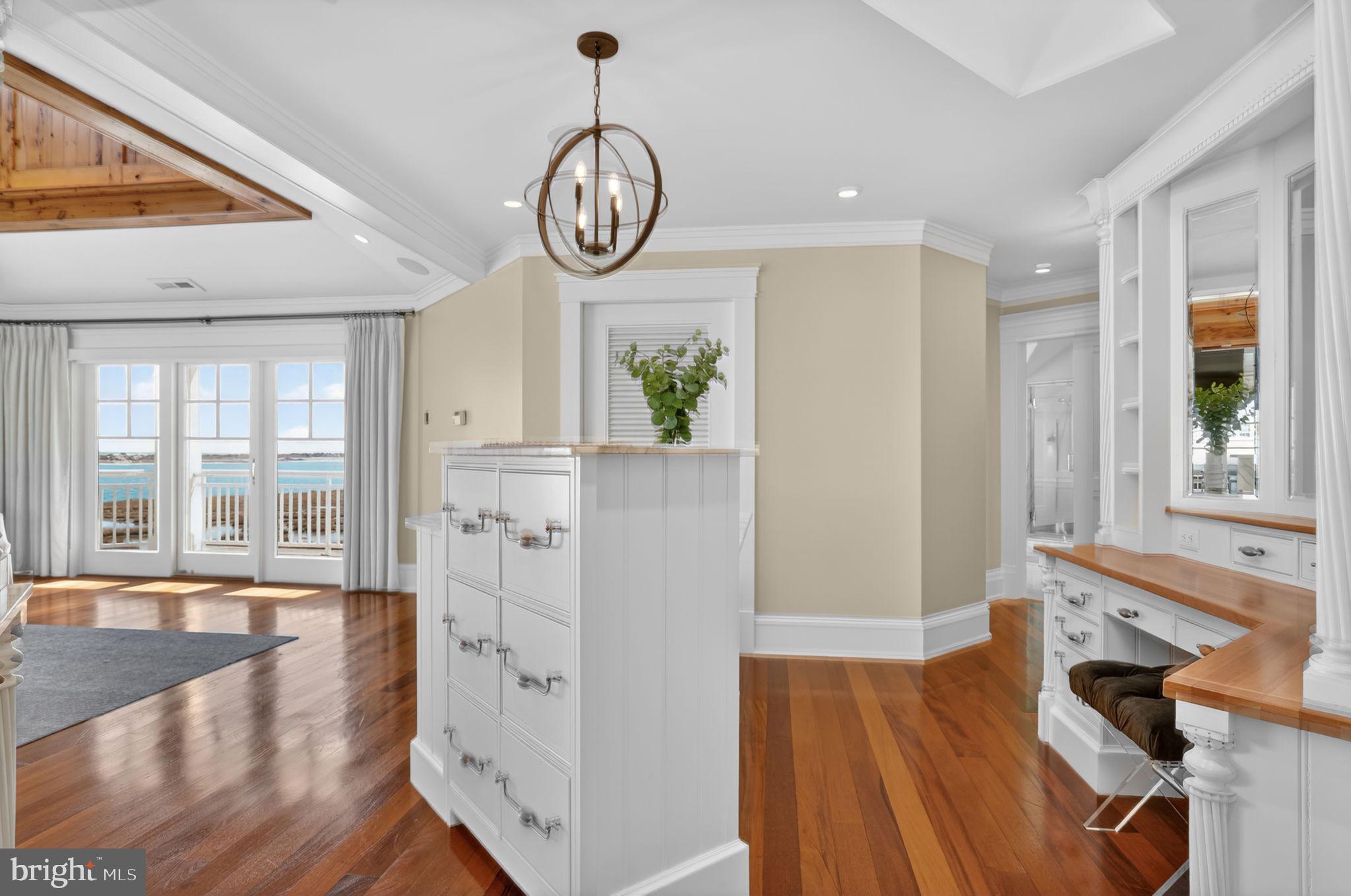 SEAPOINTE - Residential