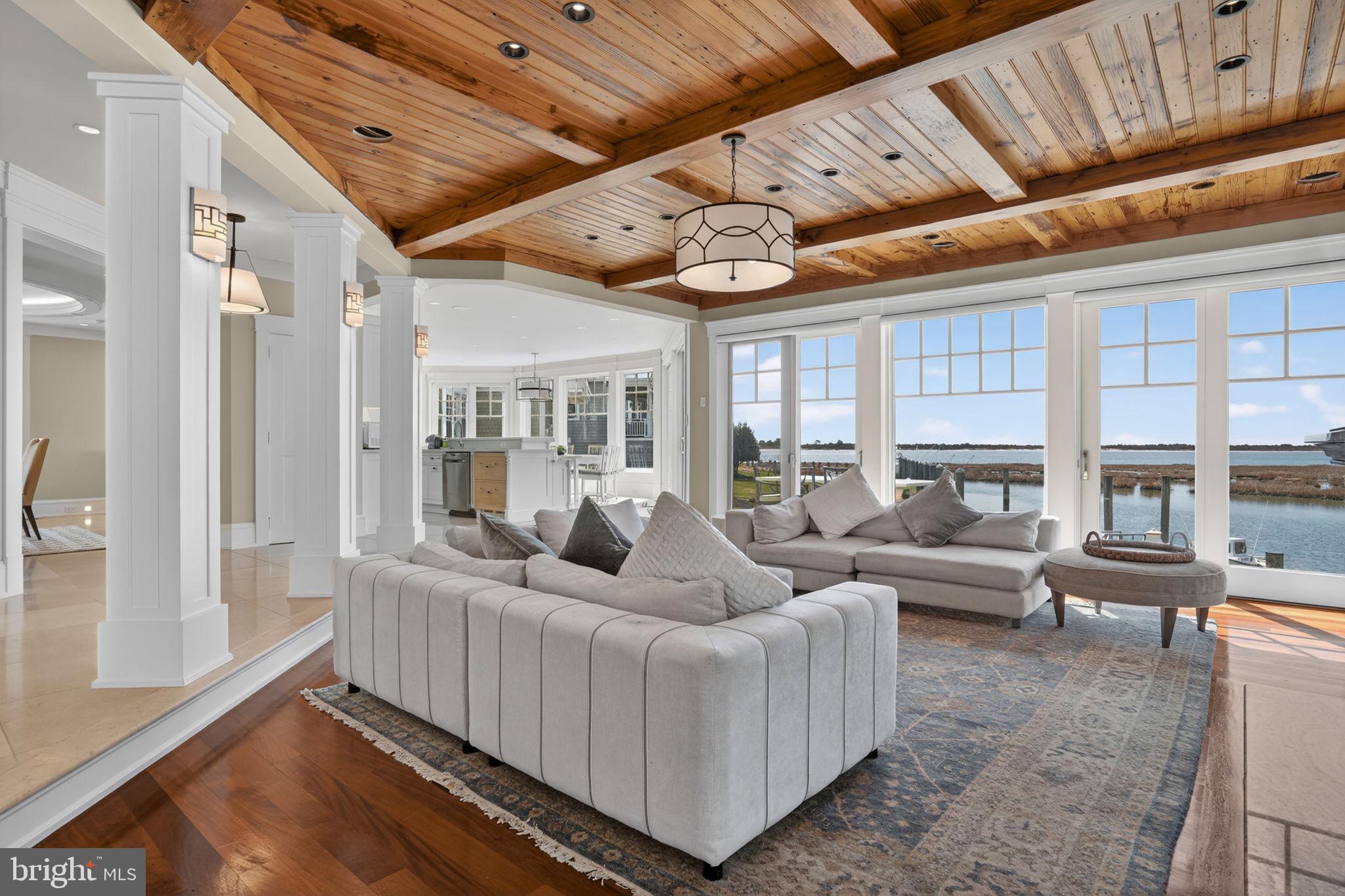 SEAPOINTE - Residential