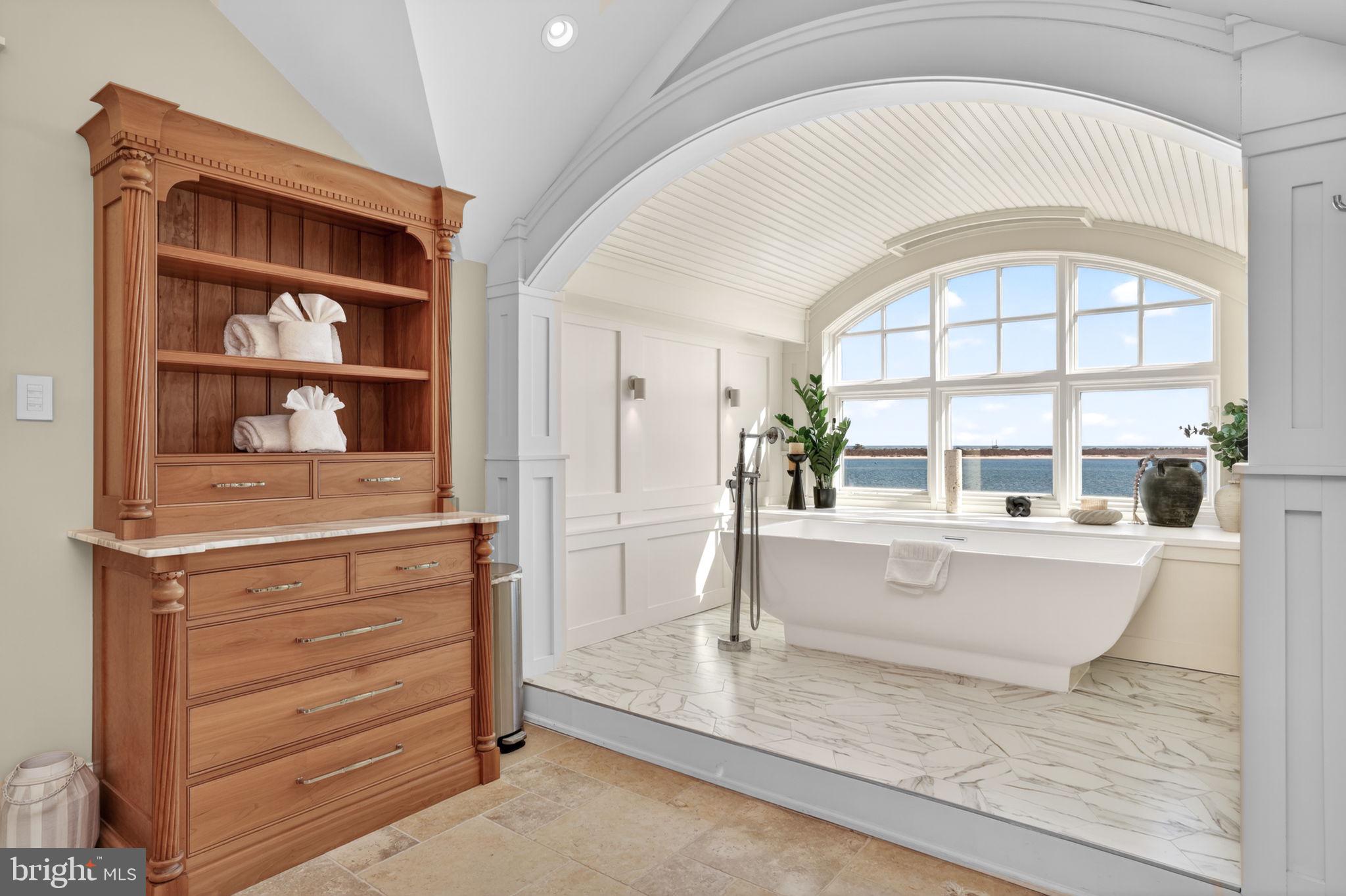 SEAPOINTE - Residential