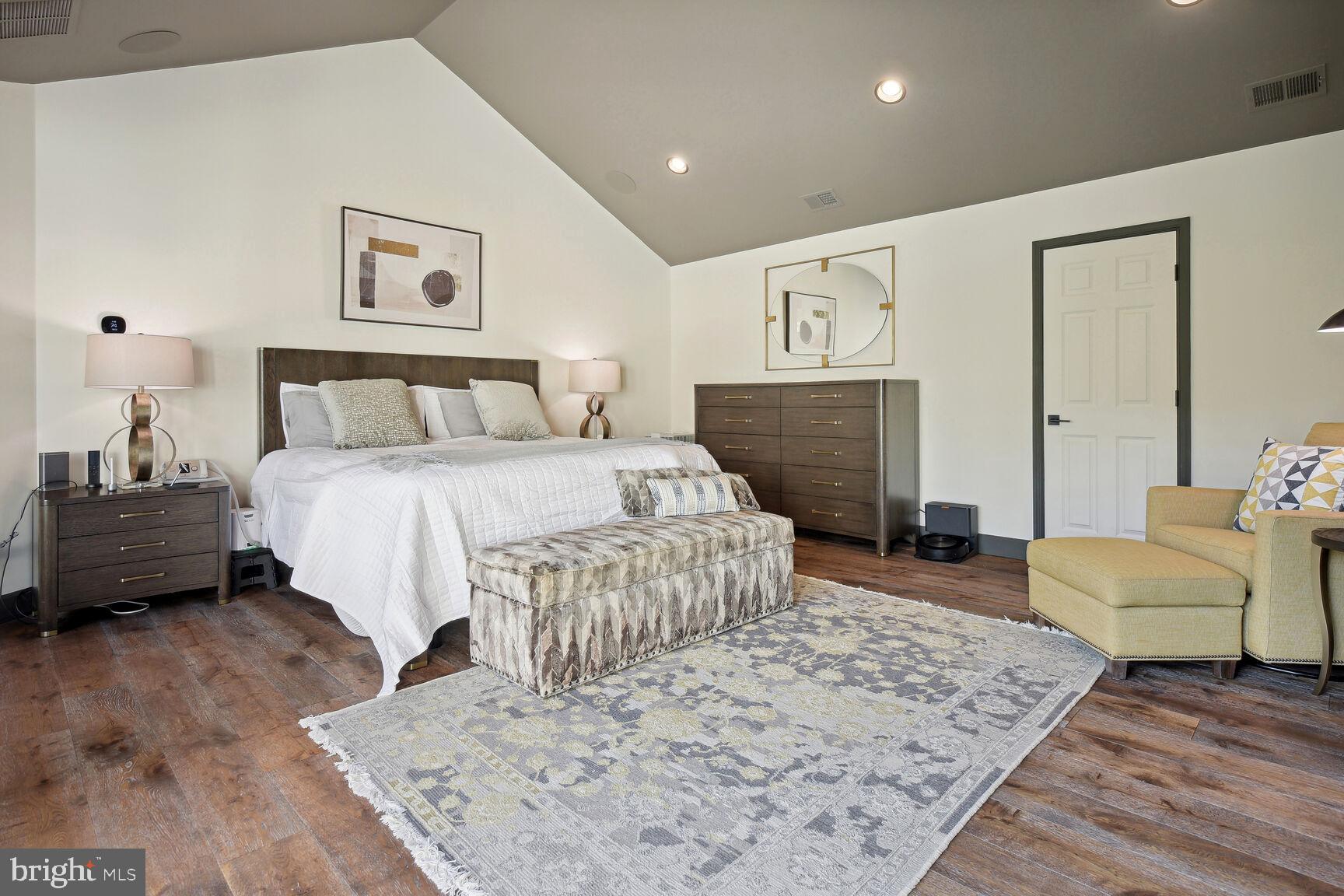 FALLSGROVE - Residential