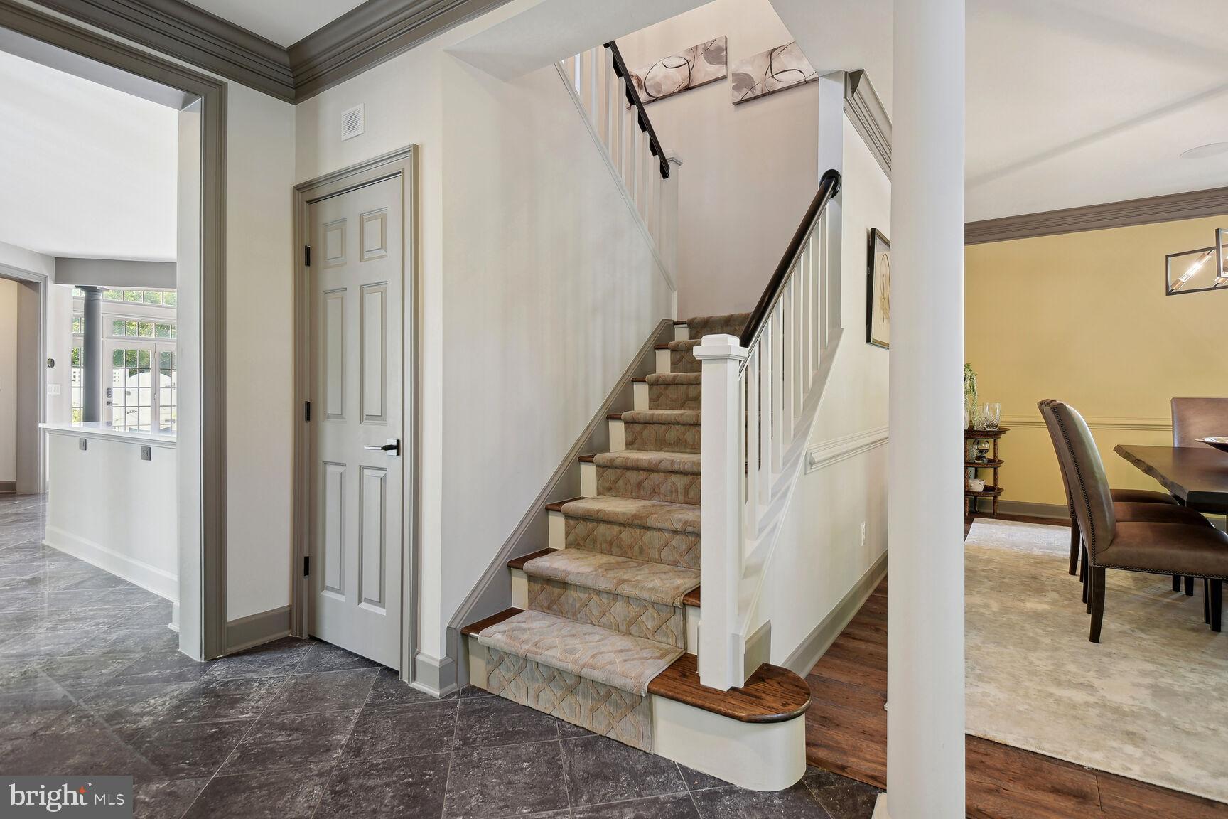 FALLSGROVE - Residential