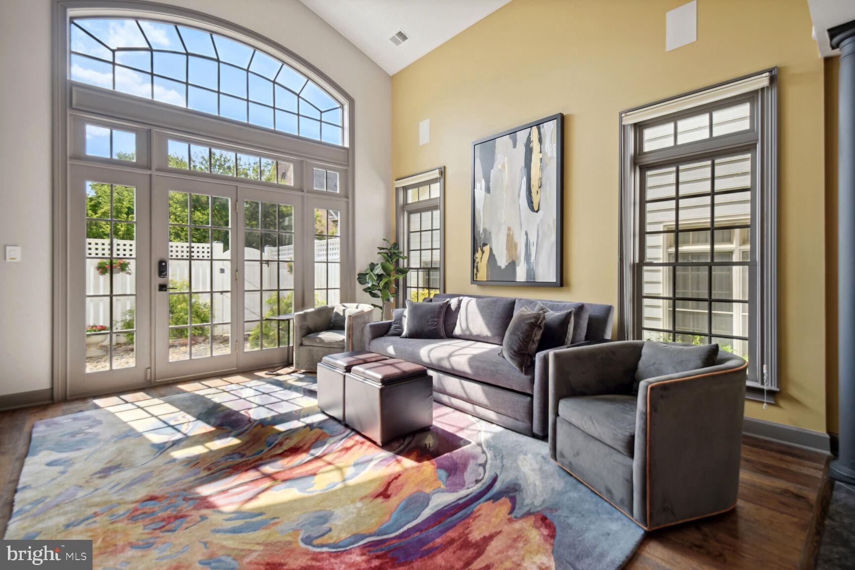 FALLSGROVE - Residential