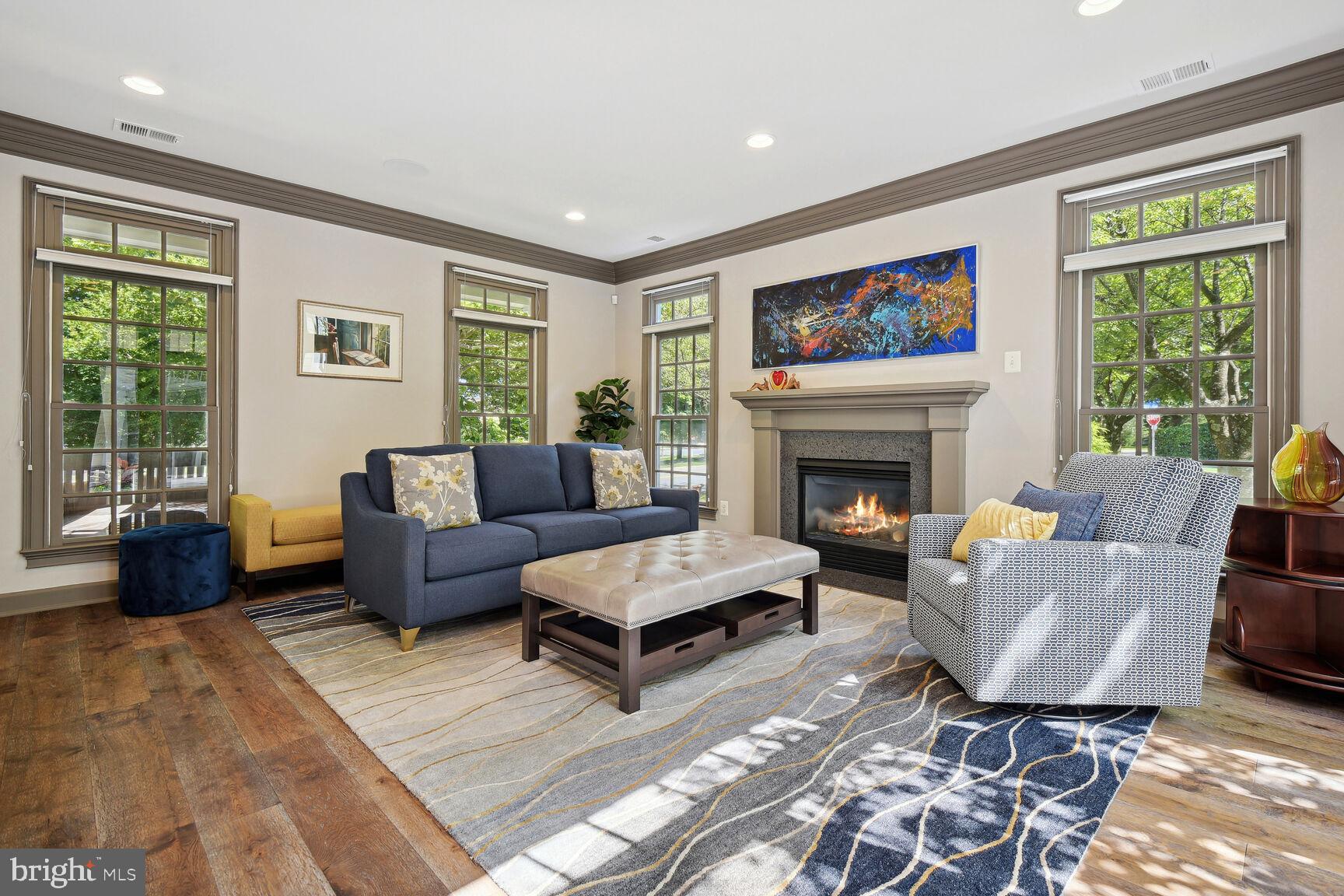 FALLSGROVE - Residential