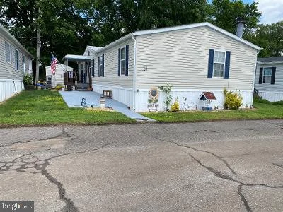 MLS: MDBC2162938
