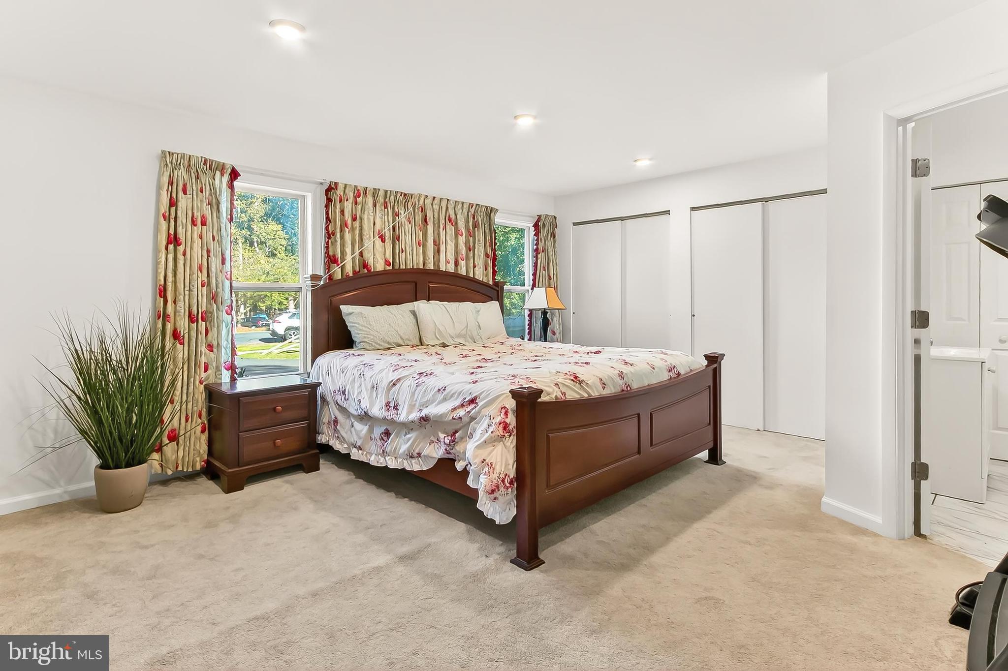 STRATTON WOODS - Residential