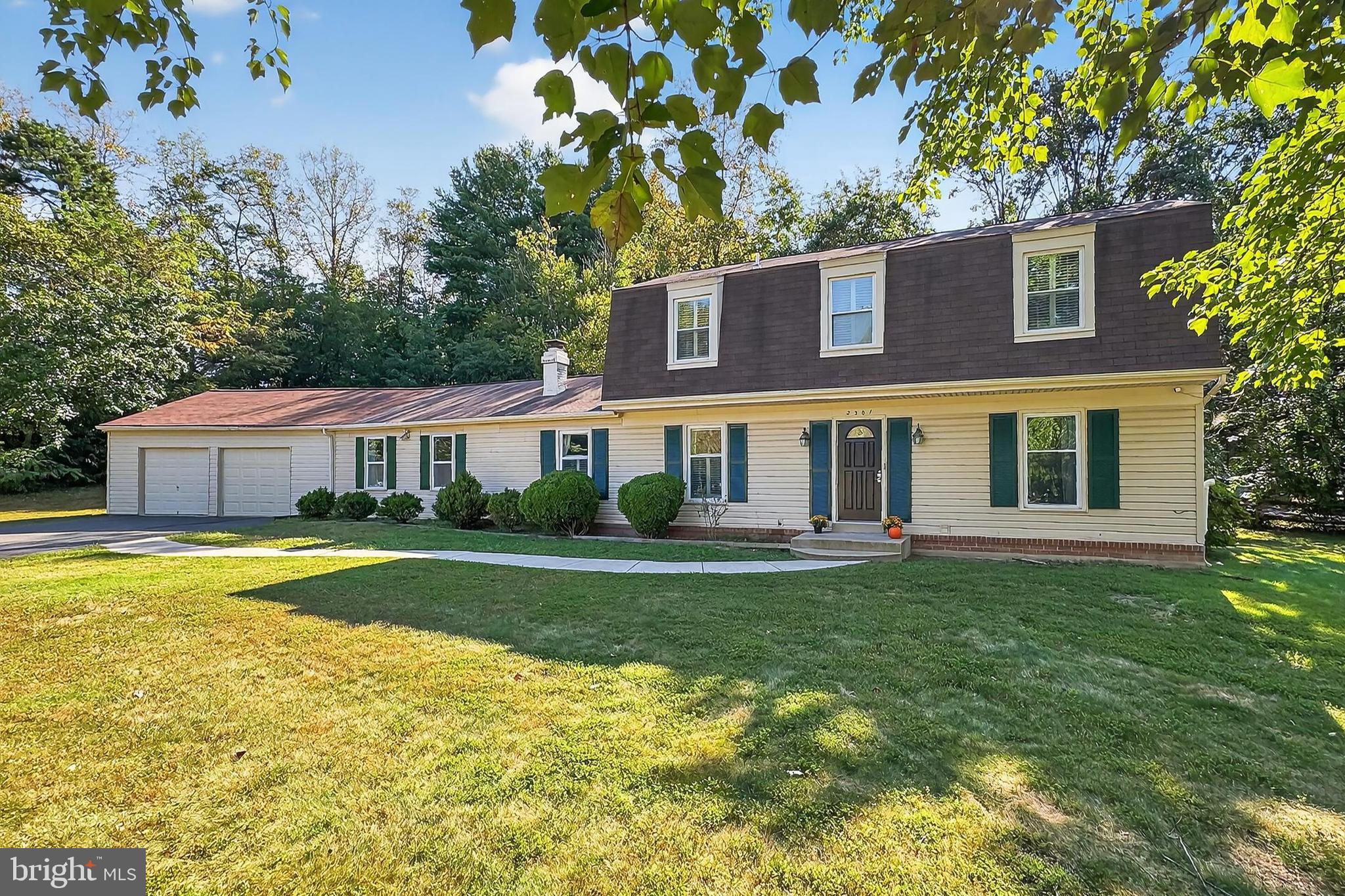 STRATTON WOODS - Residential