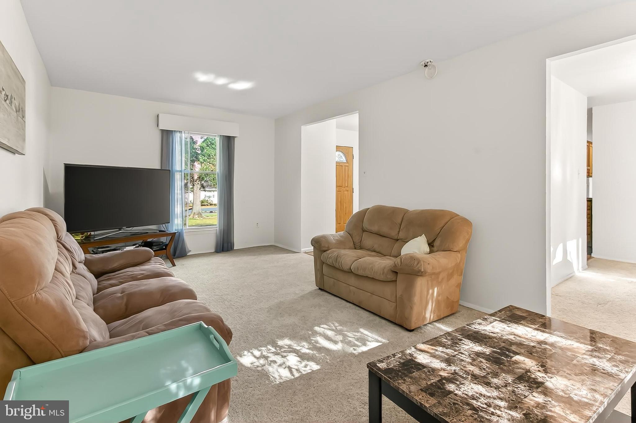 STRATTON WOODS - Residential