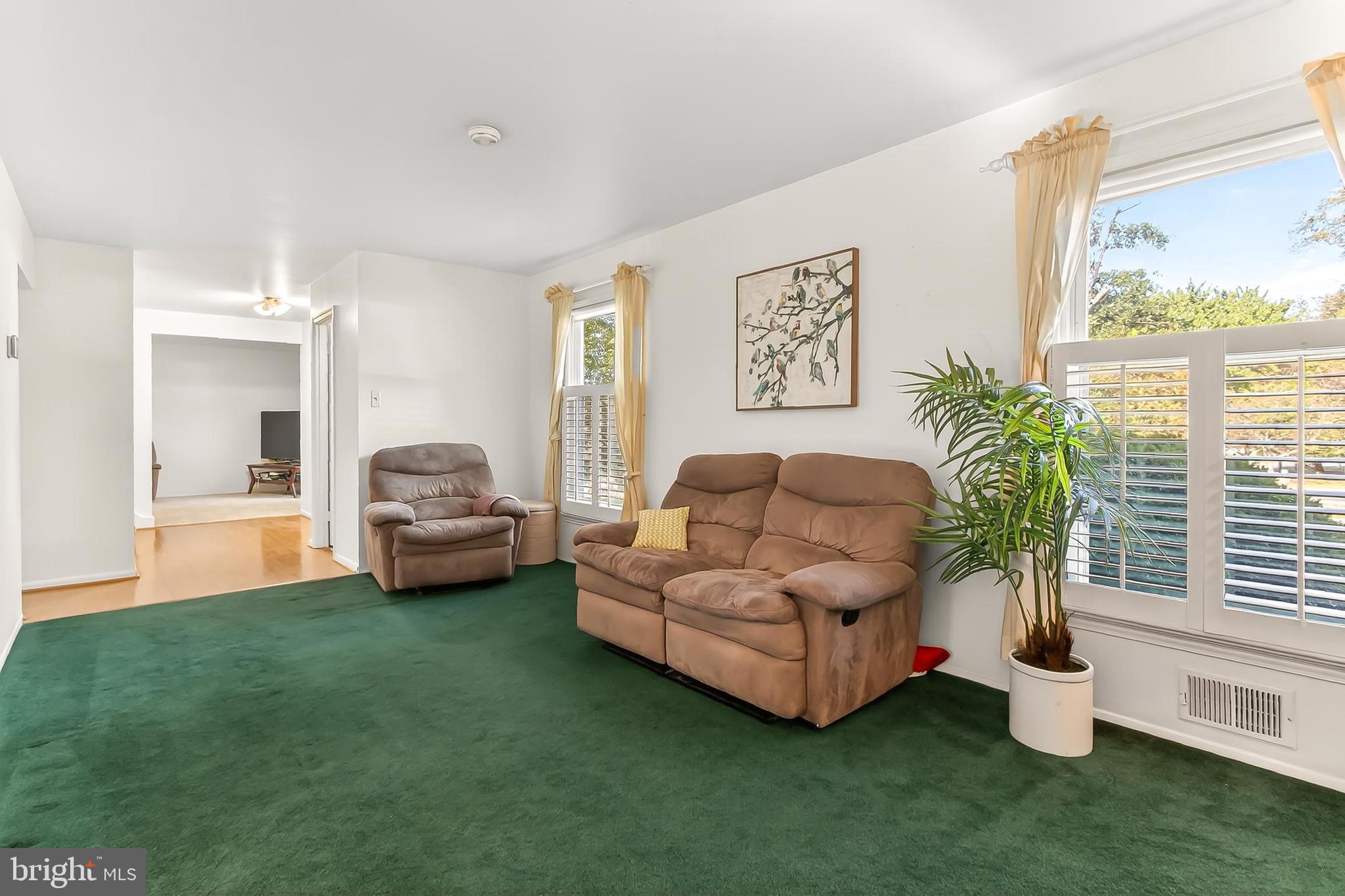 STRATTON WOODS - Residential