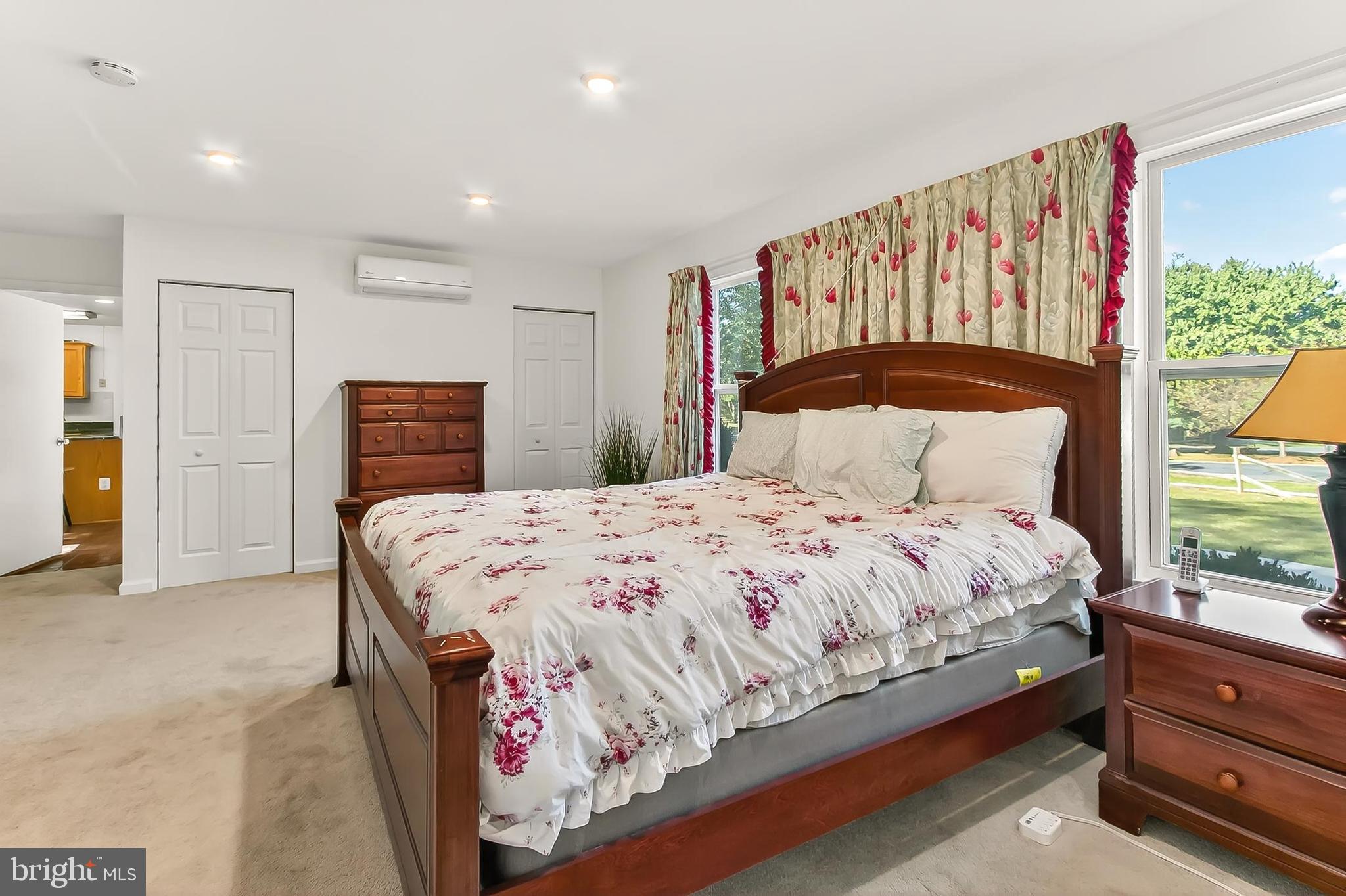 STRATTON WOODS - Residential