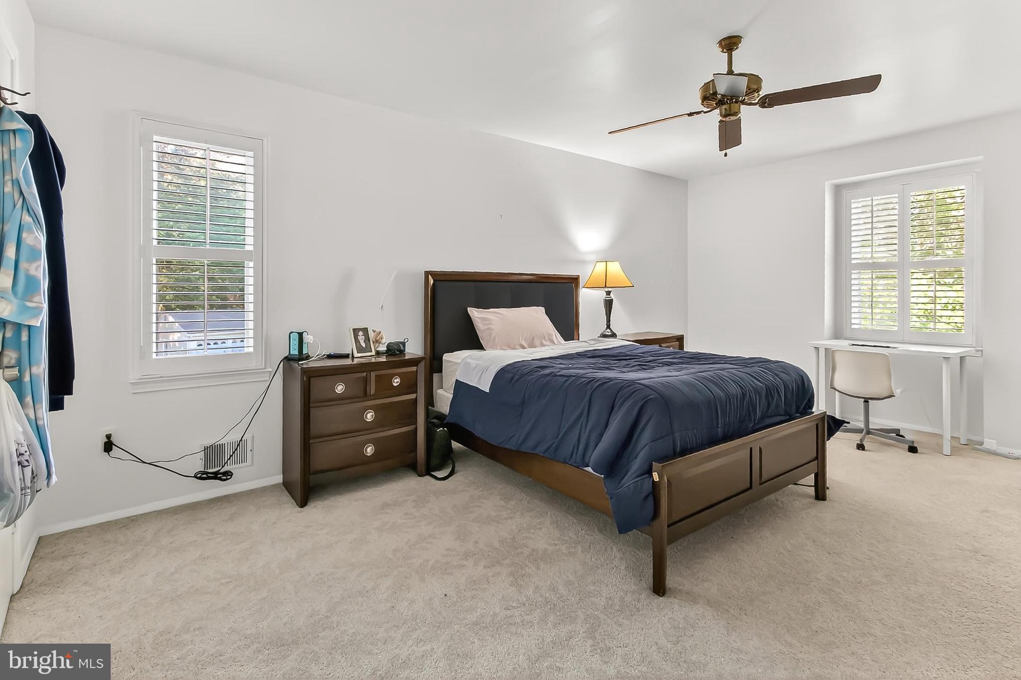 STRATTON WOODS - Residential