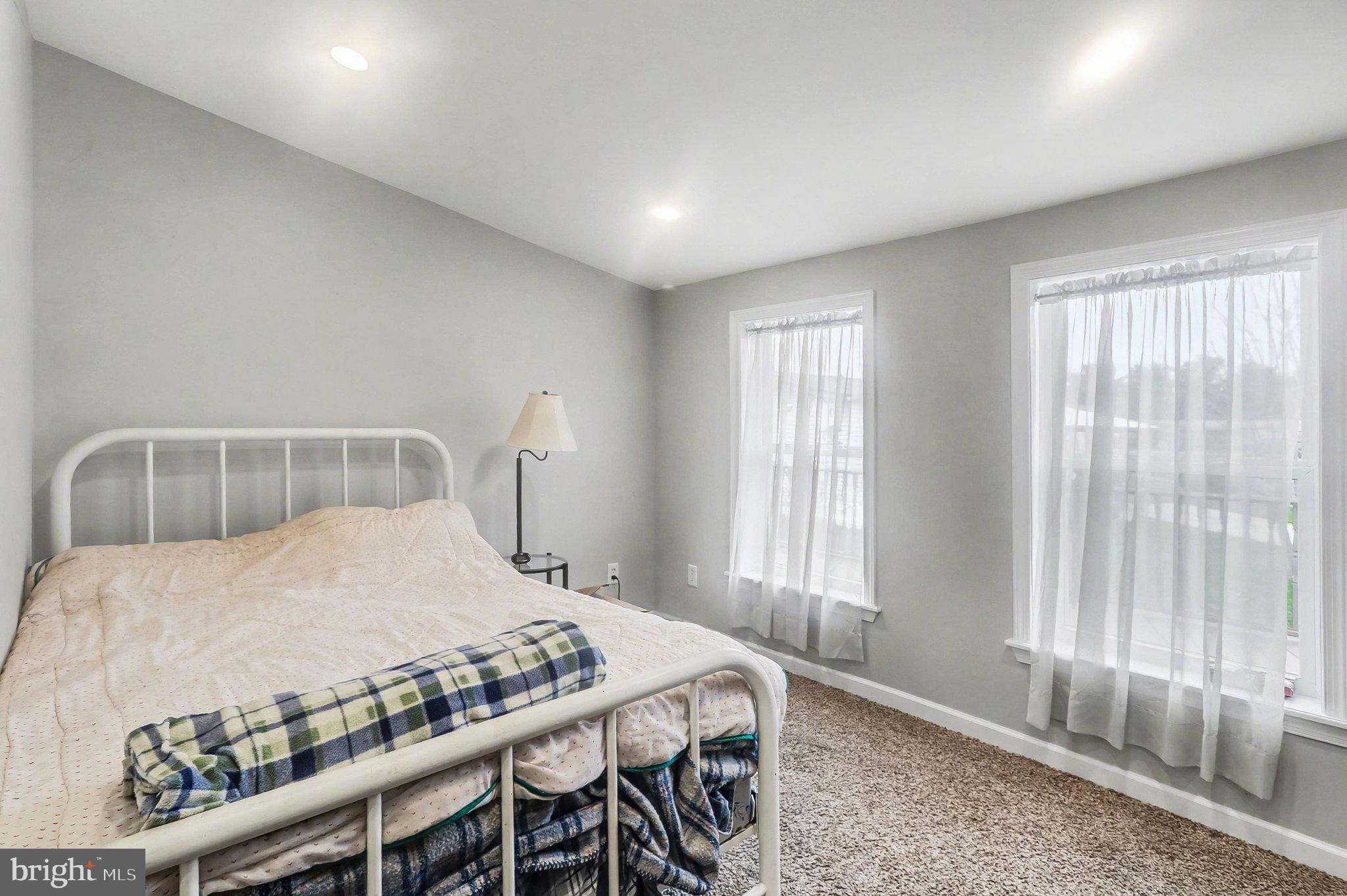 NORTHVIEW MANOR - Residential