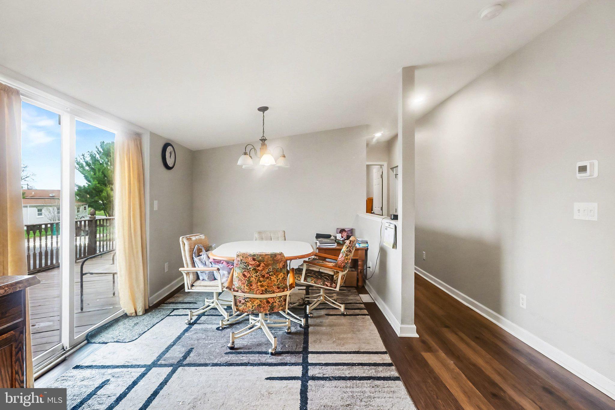 NORTHVIEW MANOR - Residential