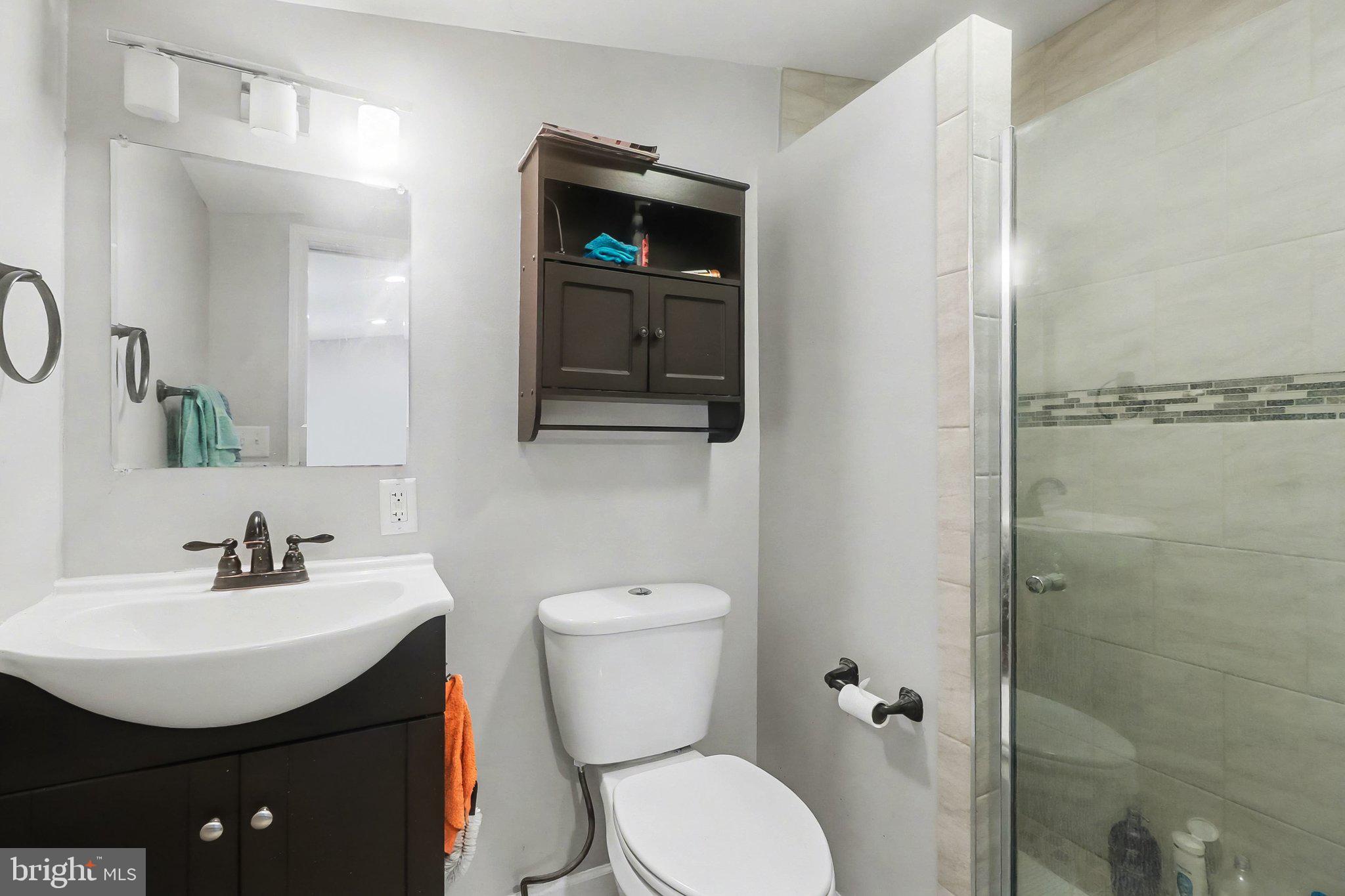 NORTHVIEW MANOR - Residential