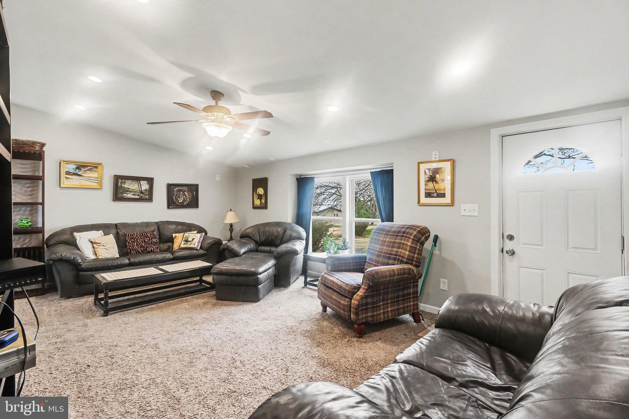 NORTHVIEW MANOR - Residential