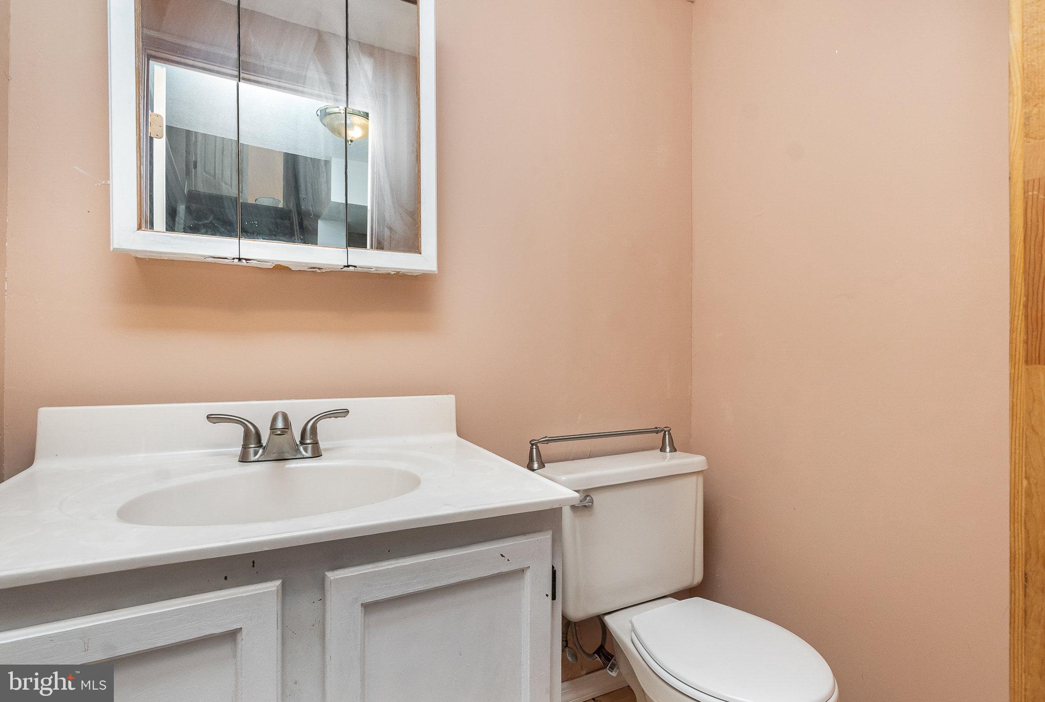 WOODBRIDGE CENTER - Residential