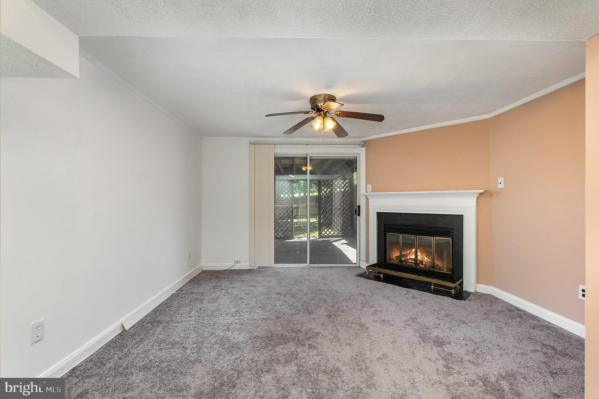 WOODBRIDGE CENTER - Residential