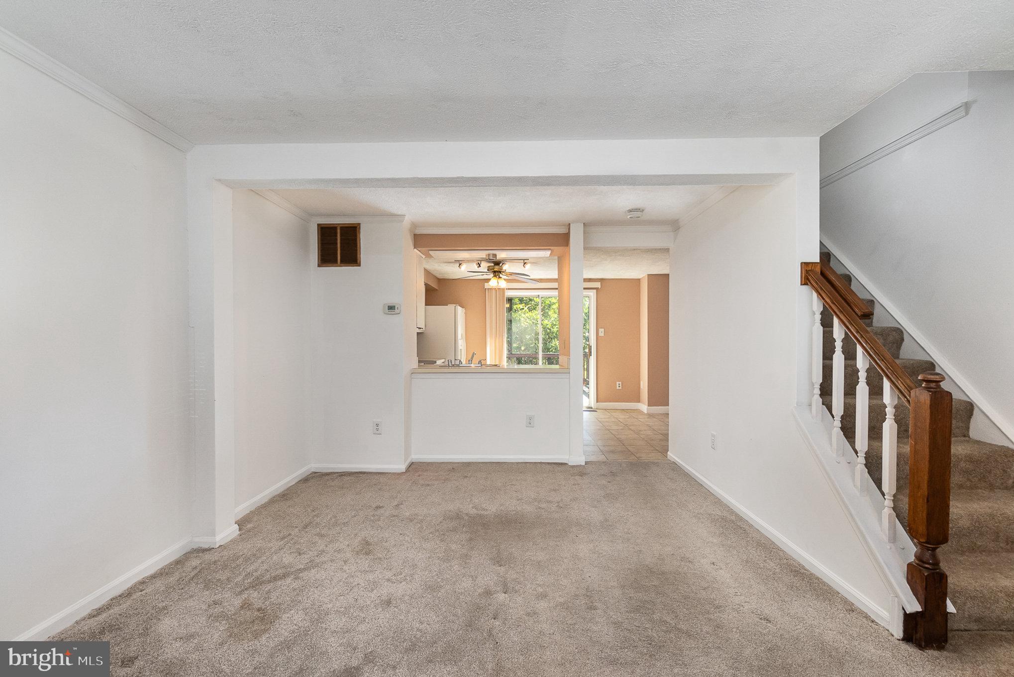 WOODBRIDGE CENTER - Residential