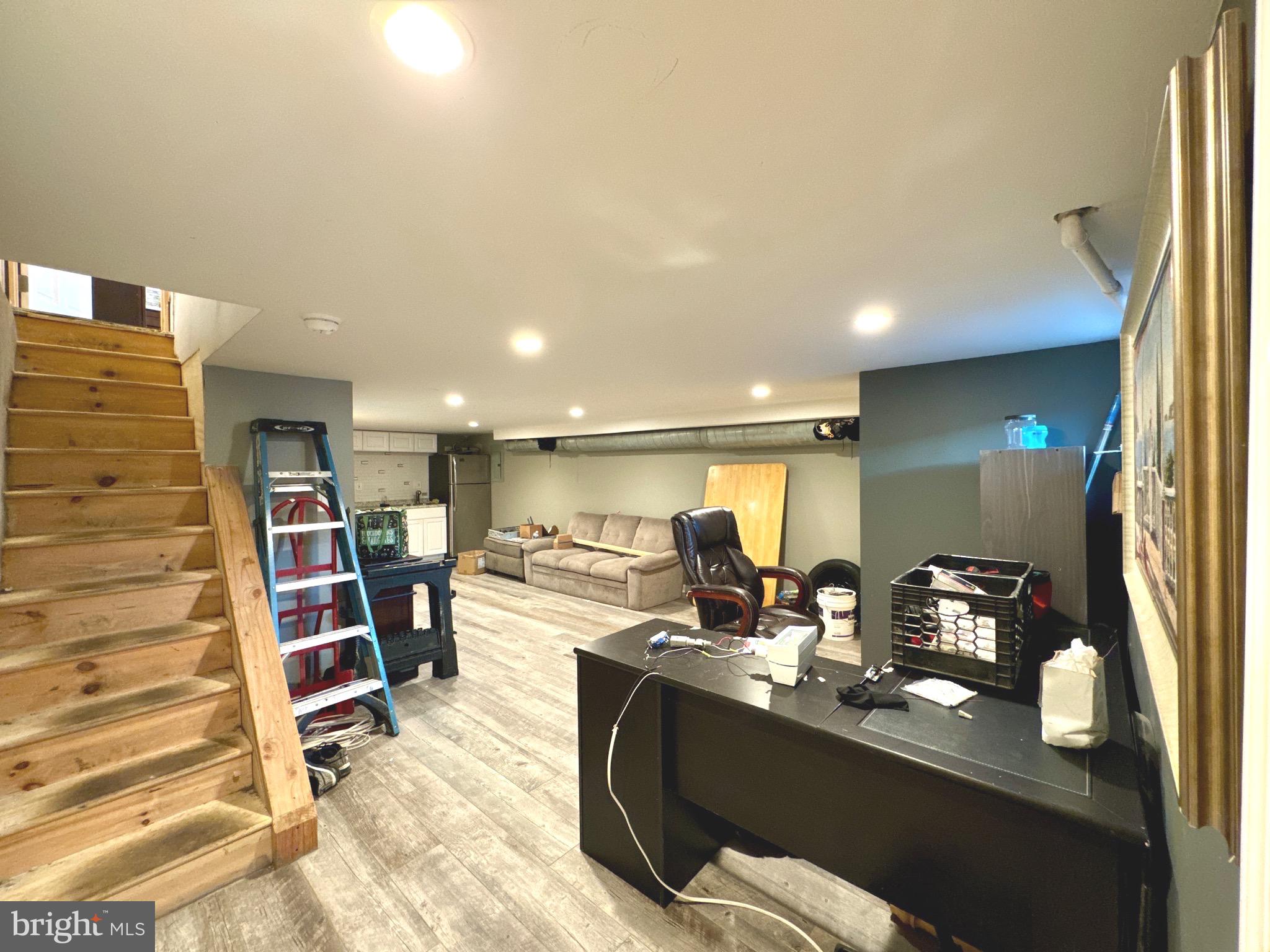 HOLMESBURG - Residential