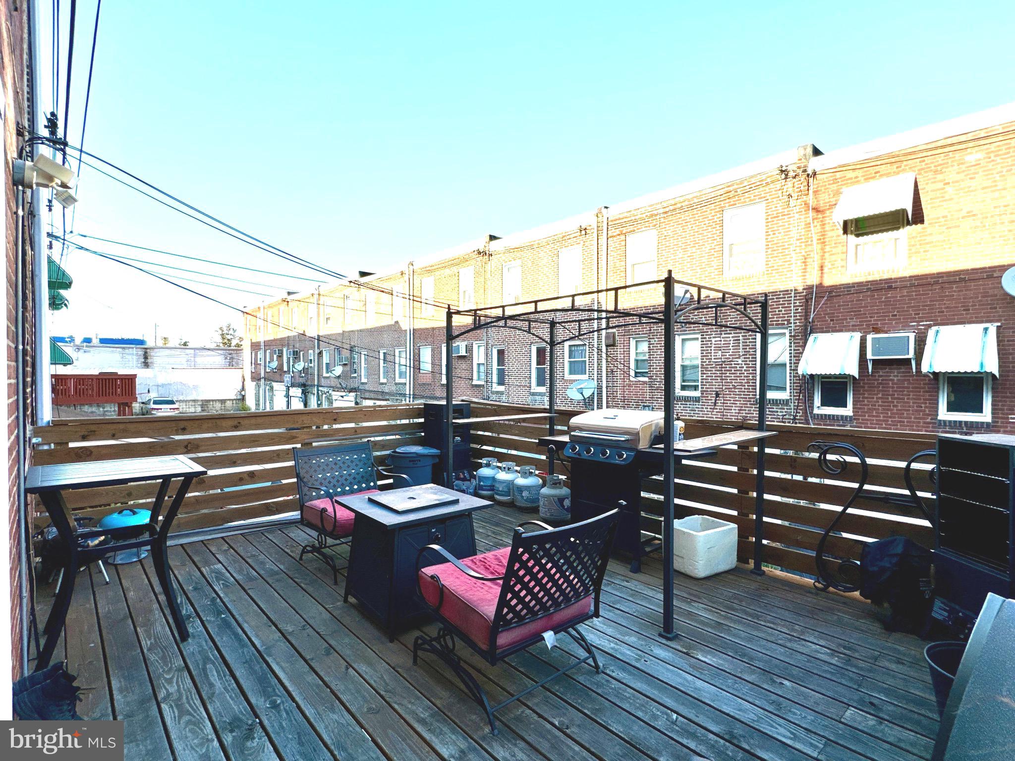 HOLMESBURG - Residential