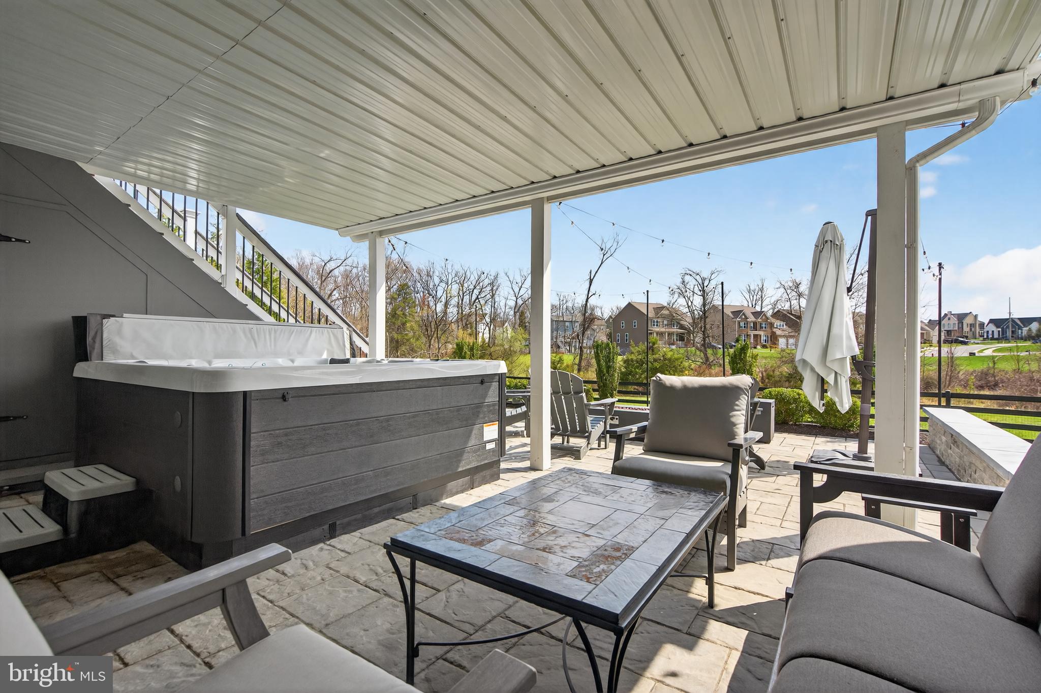 MCINTOSH - Residential