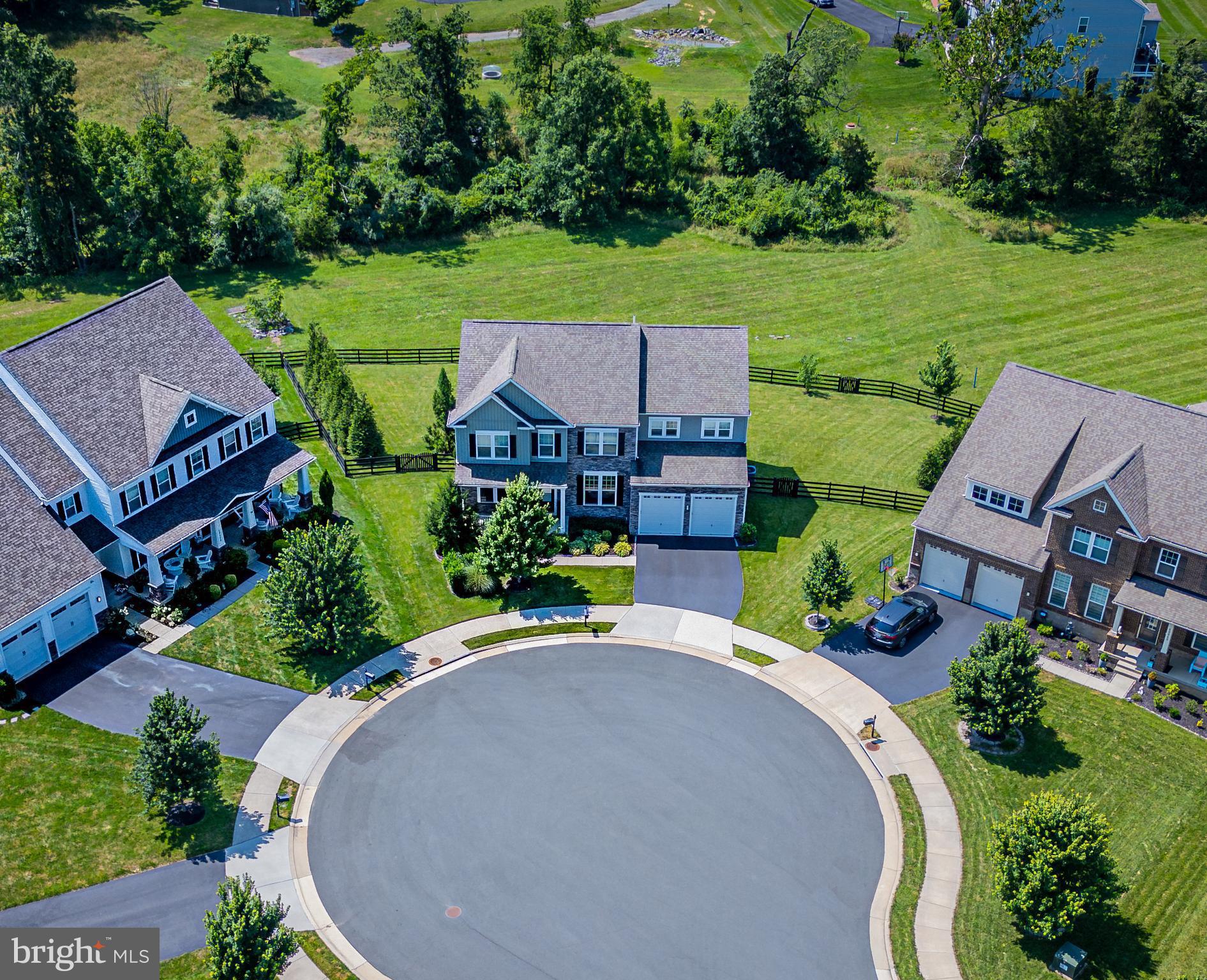 MCINTOSH - Residential