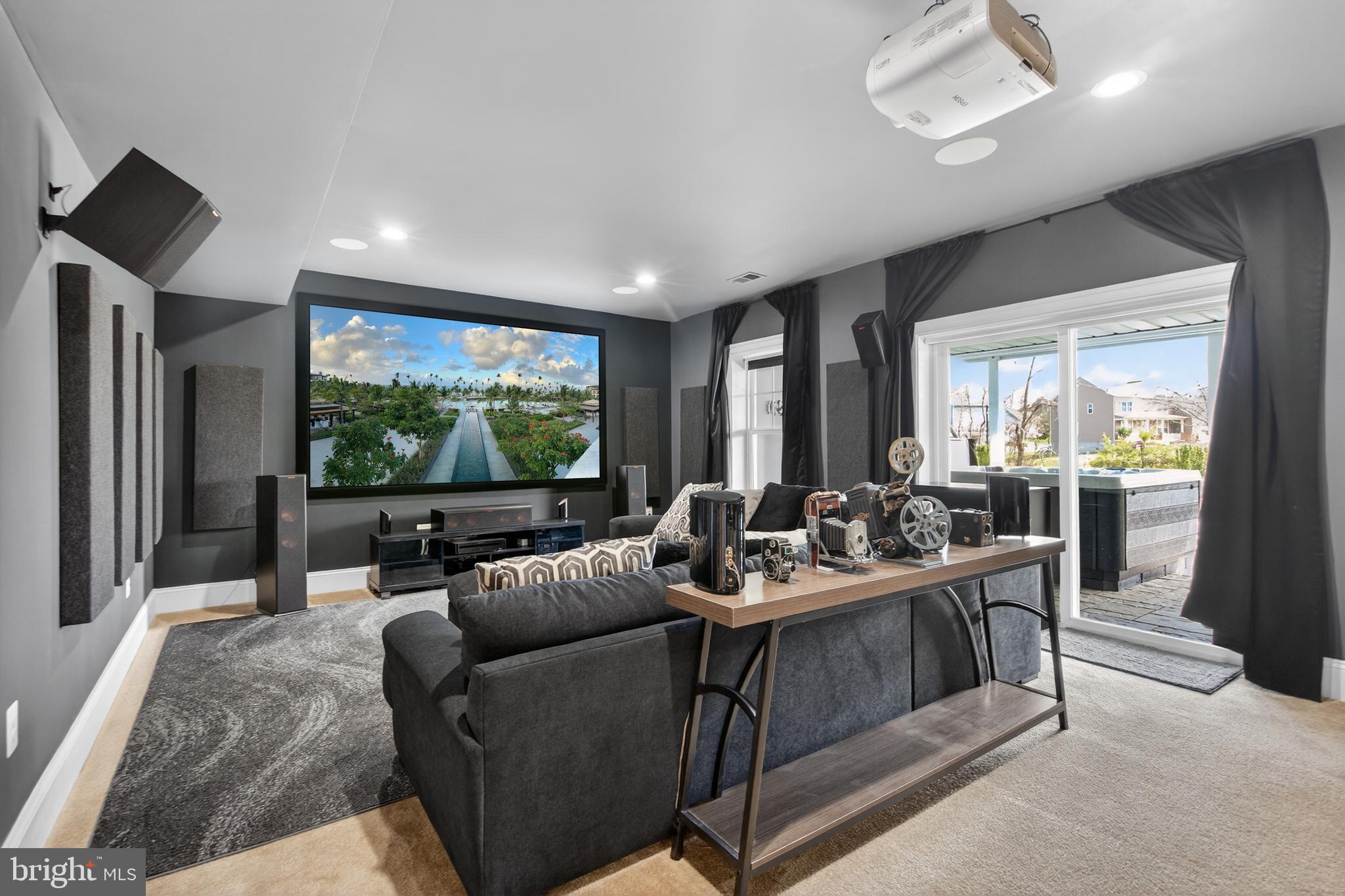 MCINTOSH - Residential