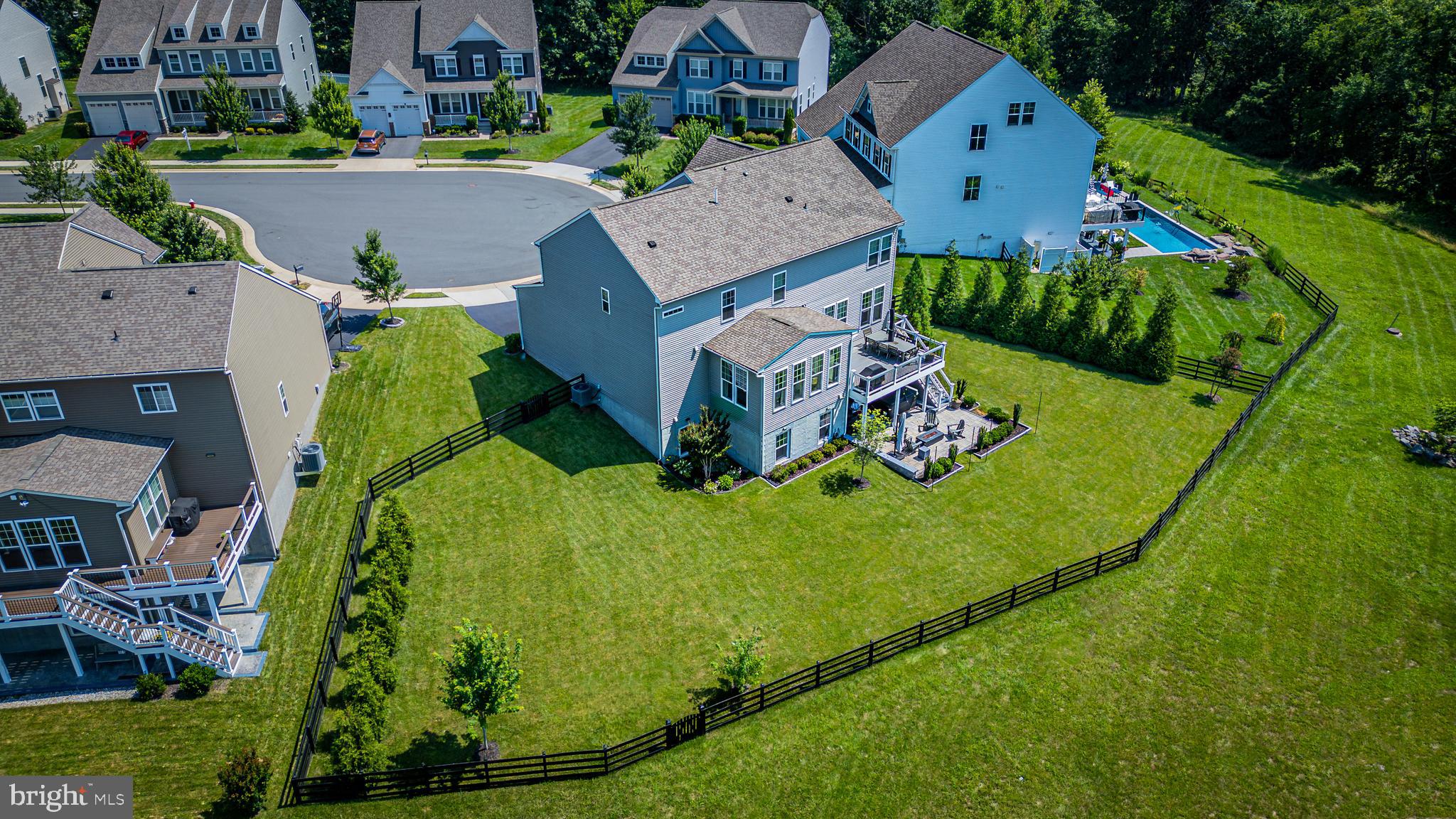 MCINTOSH - Residential