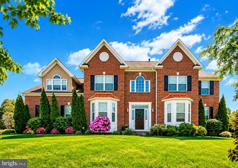 Photo of 3002 Summer Meadow Drive, DOUGLASSVILLE, PA 19518 (MLS # PABK2075490)