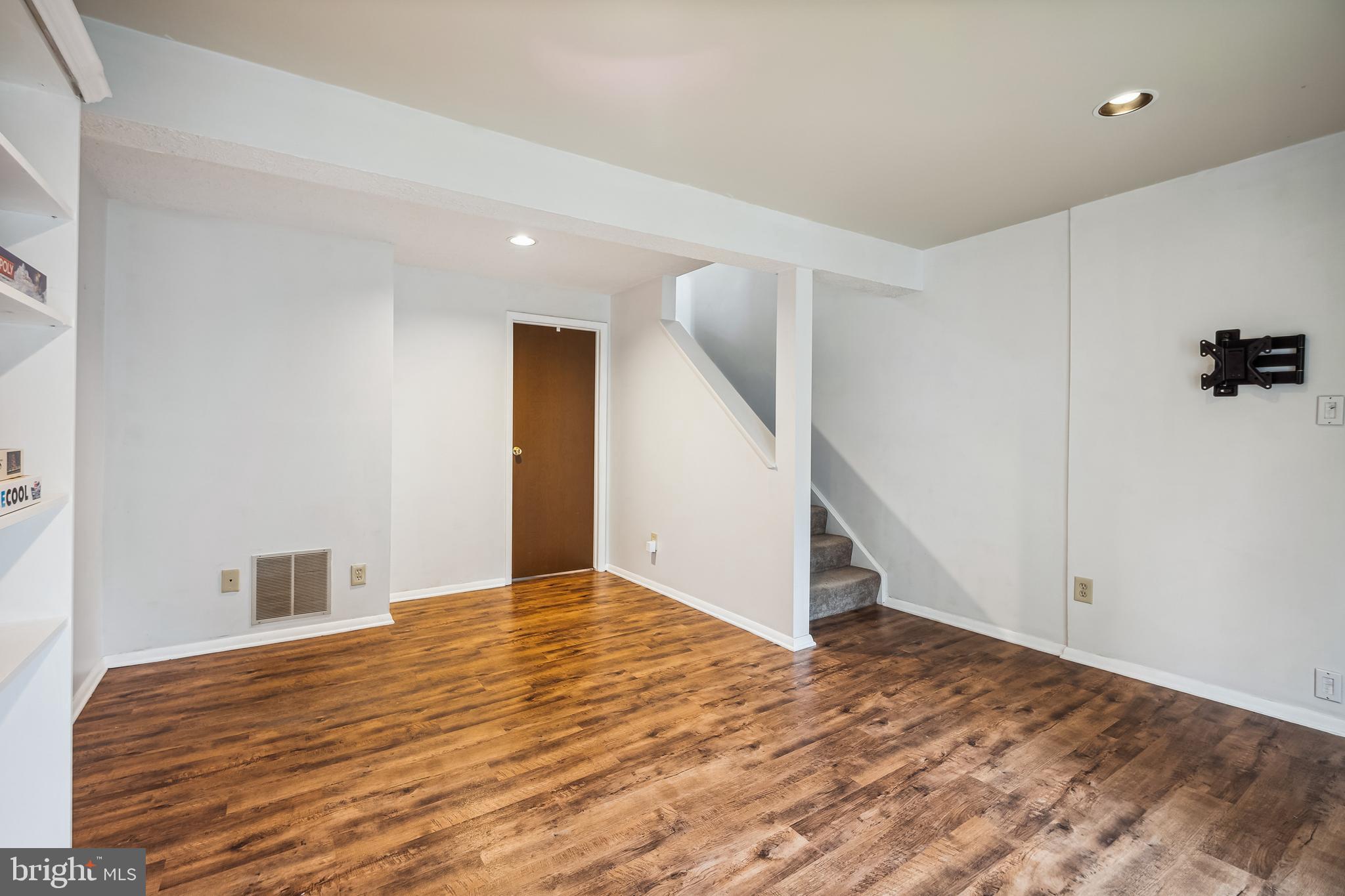 CHESTERFIELD - Residential