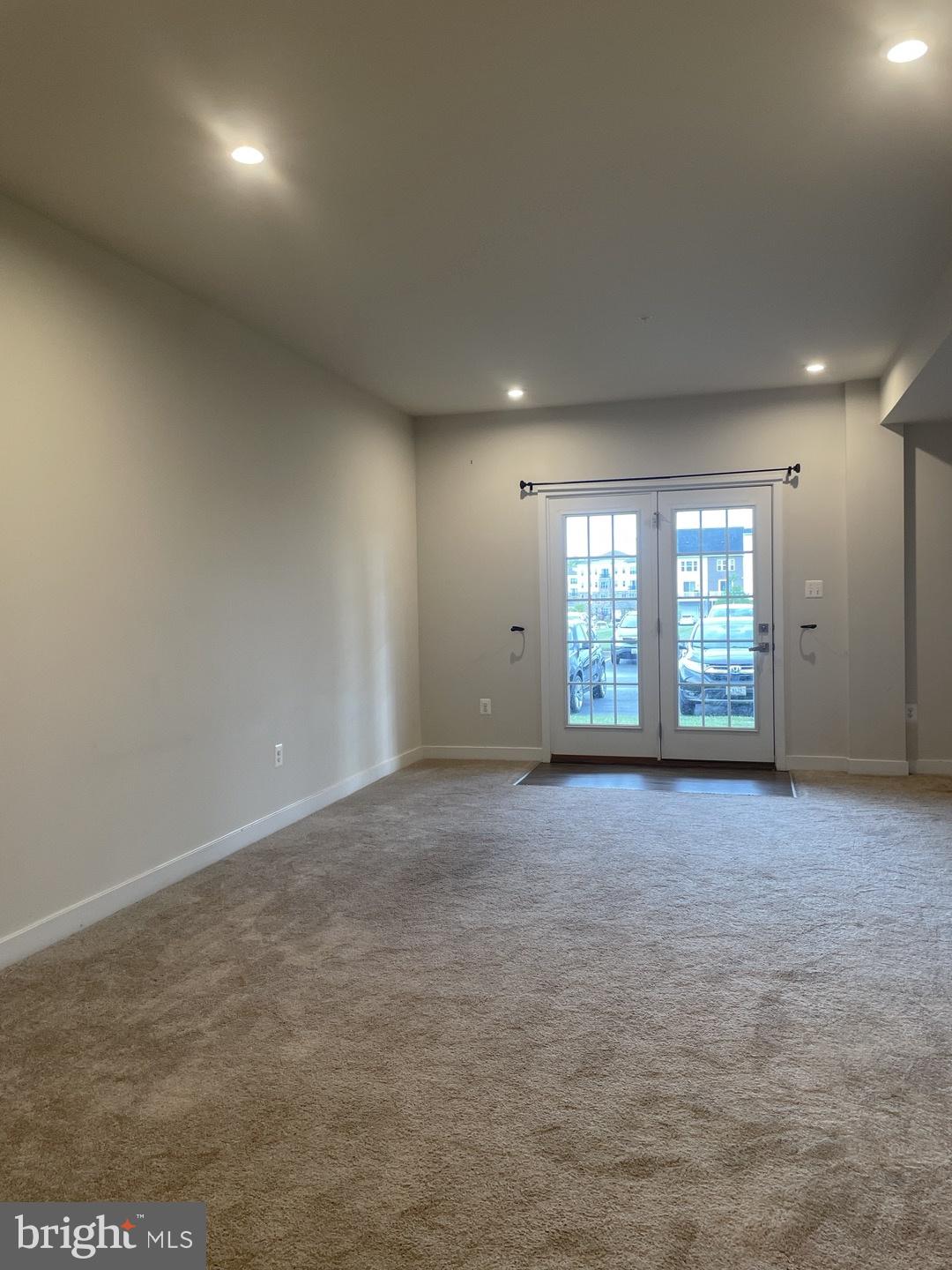 BALLENGER RUN - Residential Lease