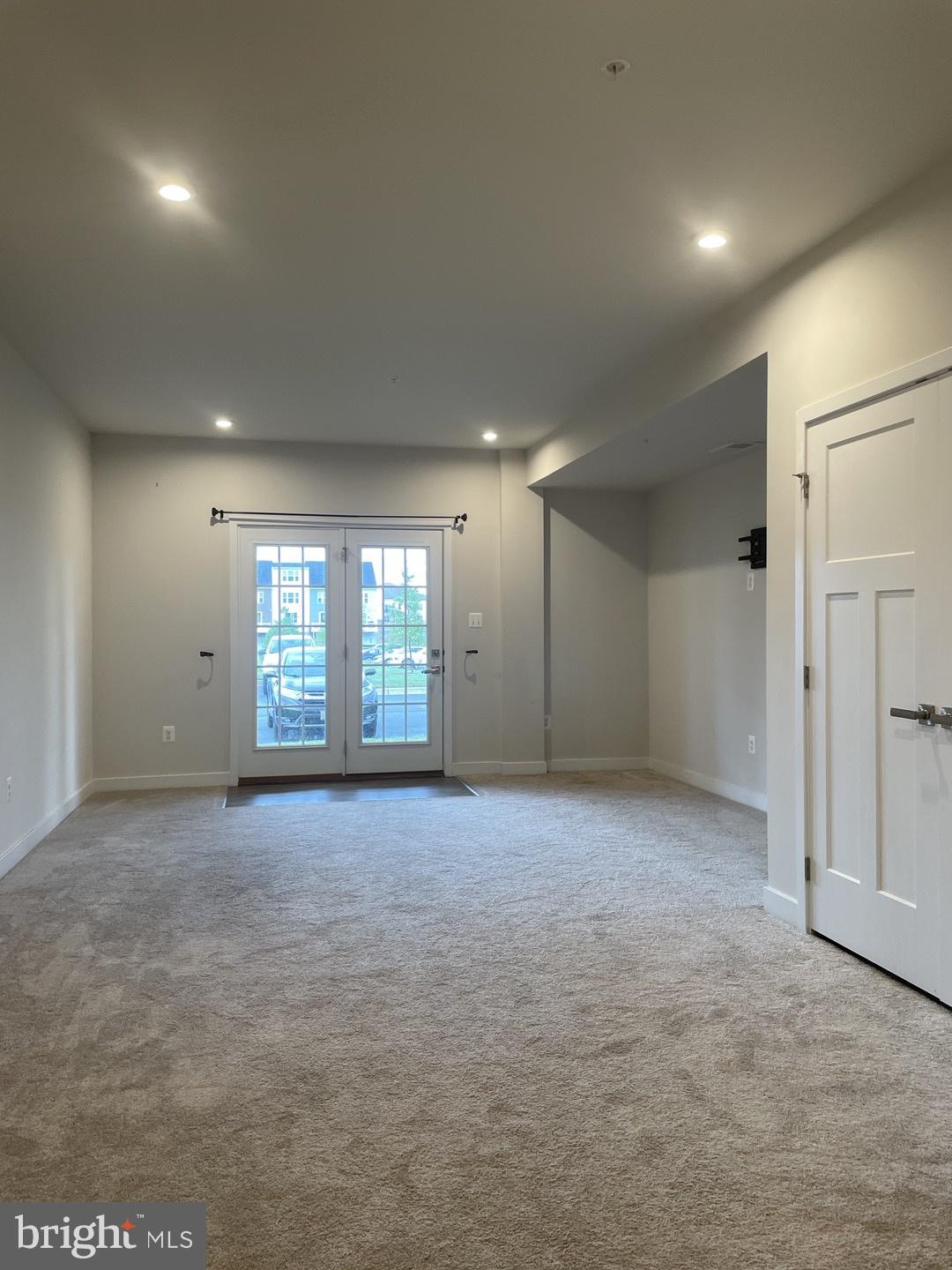 BALLENGER RUN - Residential Lease