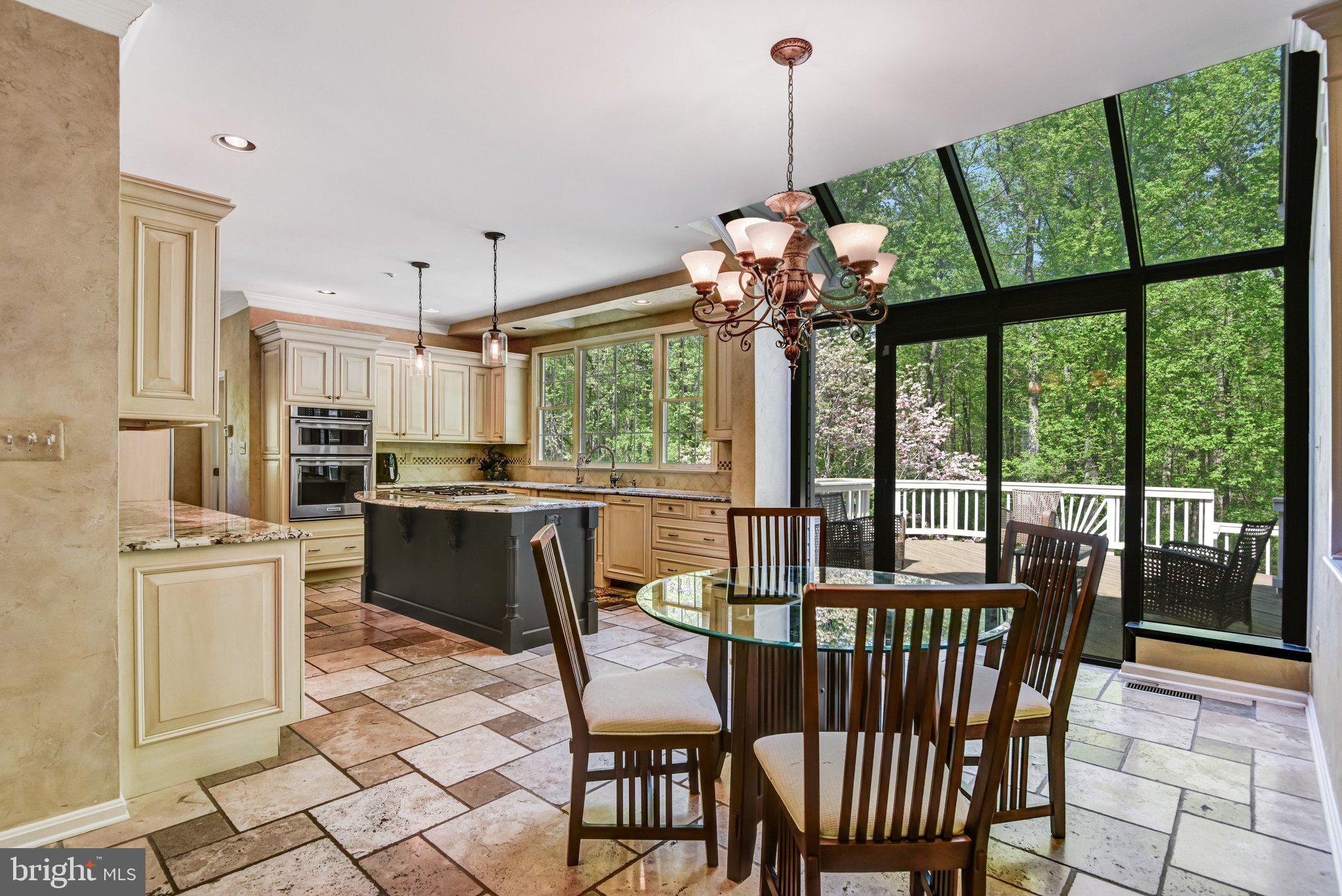 DEVEREUX STATION - Residential