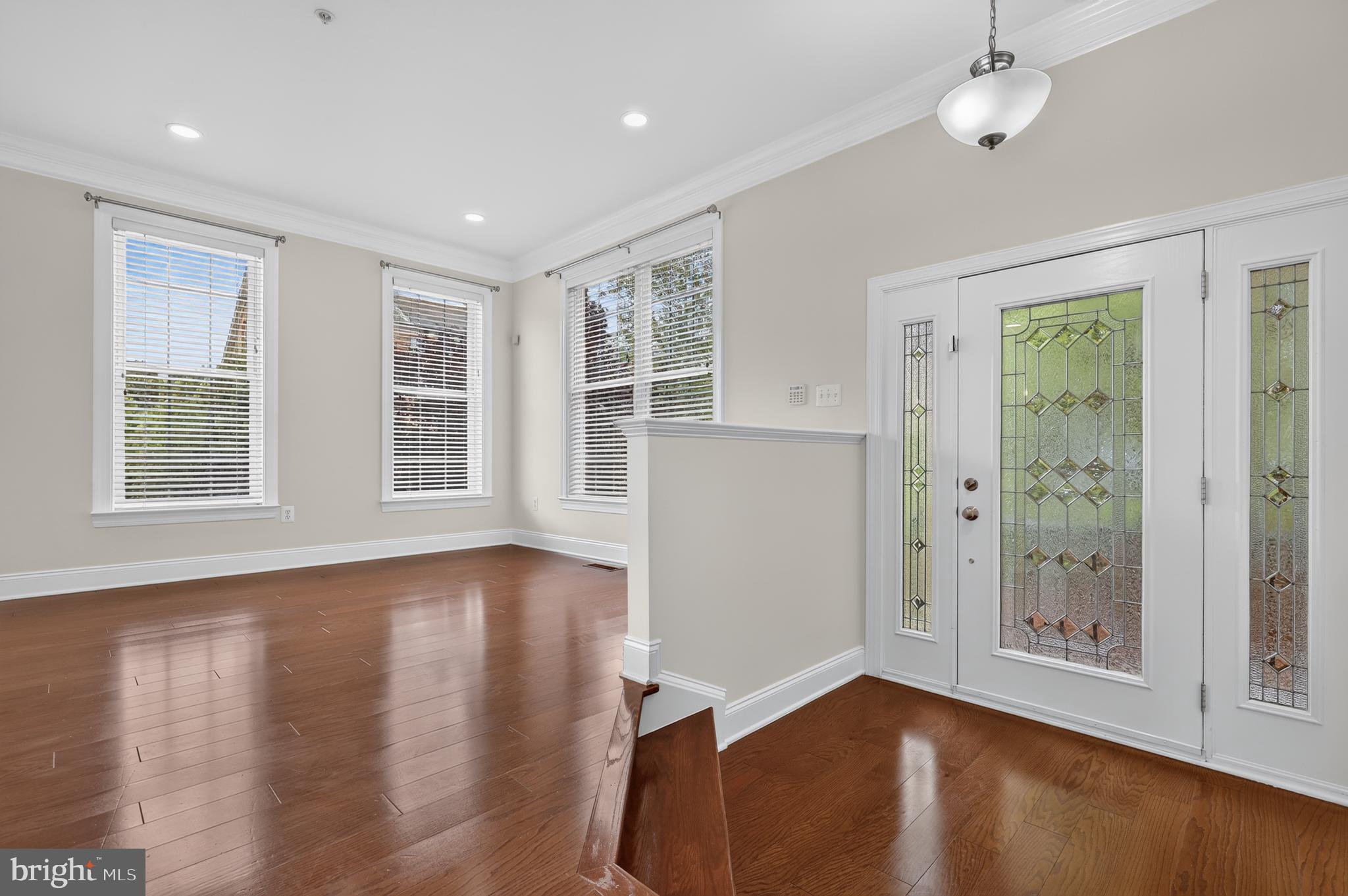 22172 FAIR GARDEN LANE
